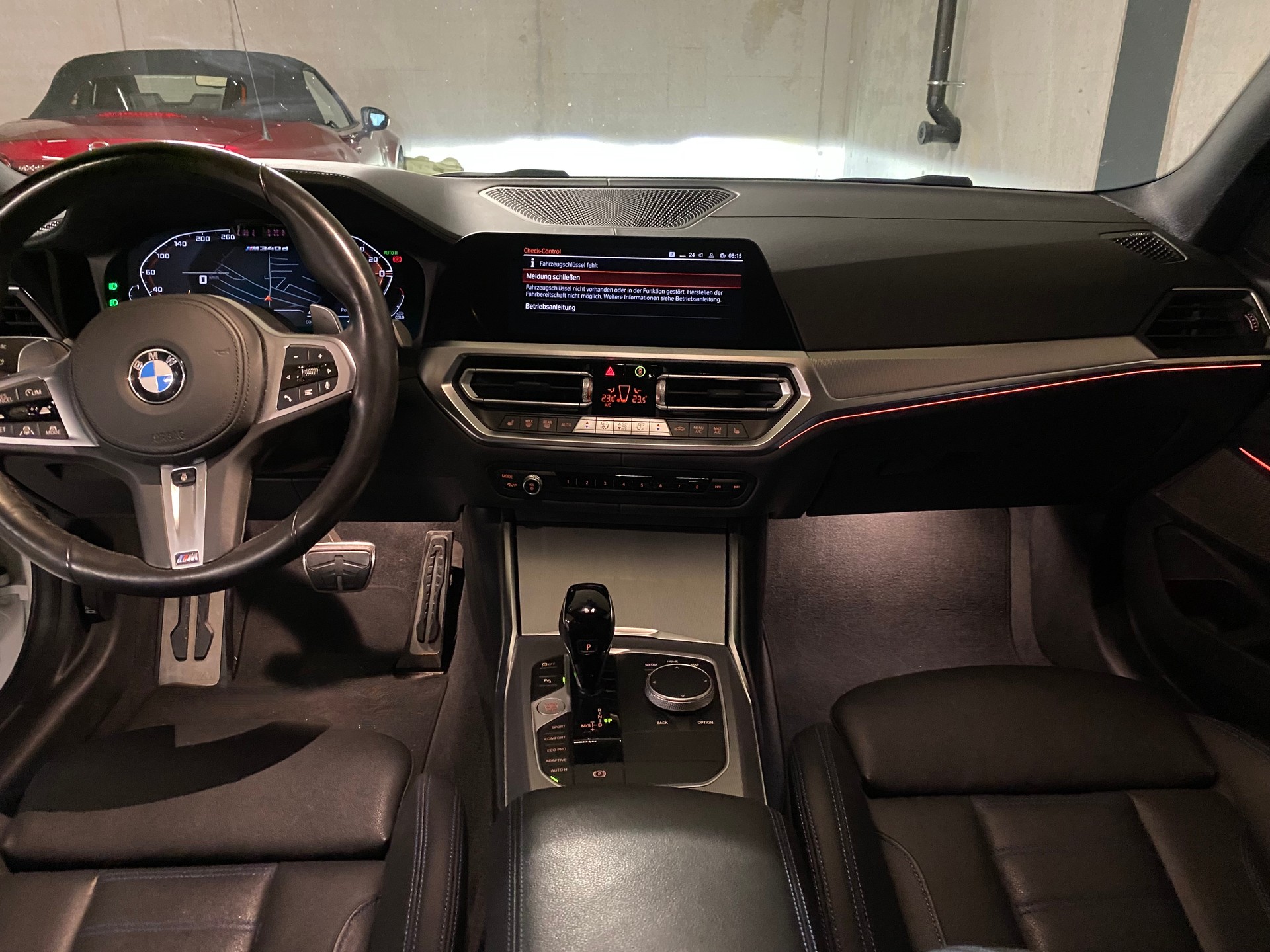 BMW M340d xDrive 48V Touring Steptronic Sport-image-10