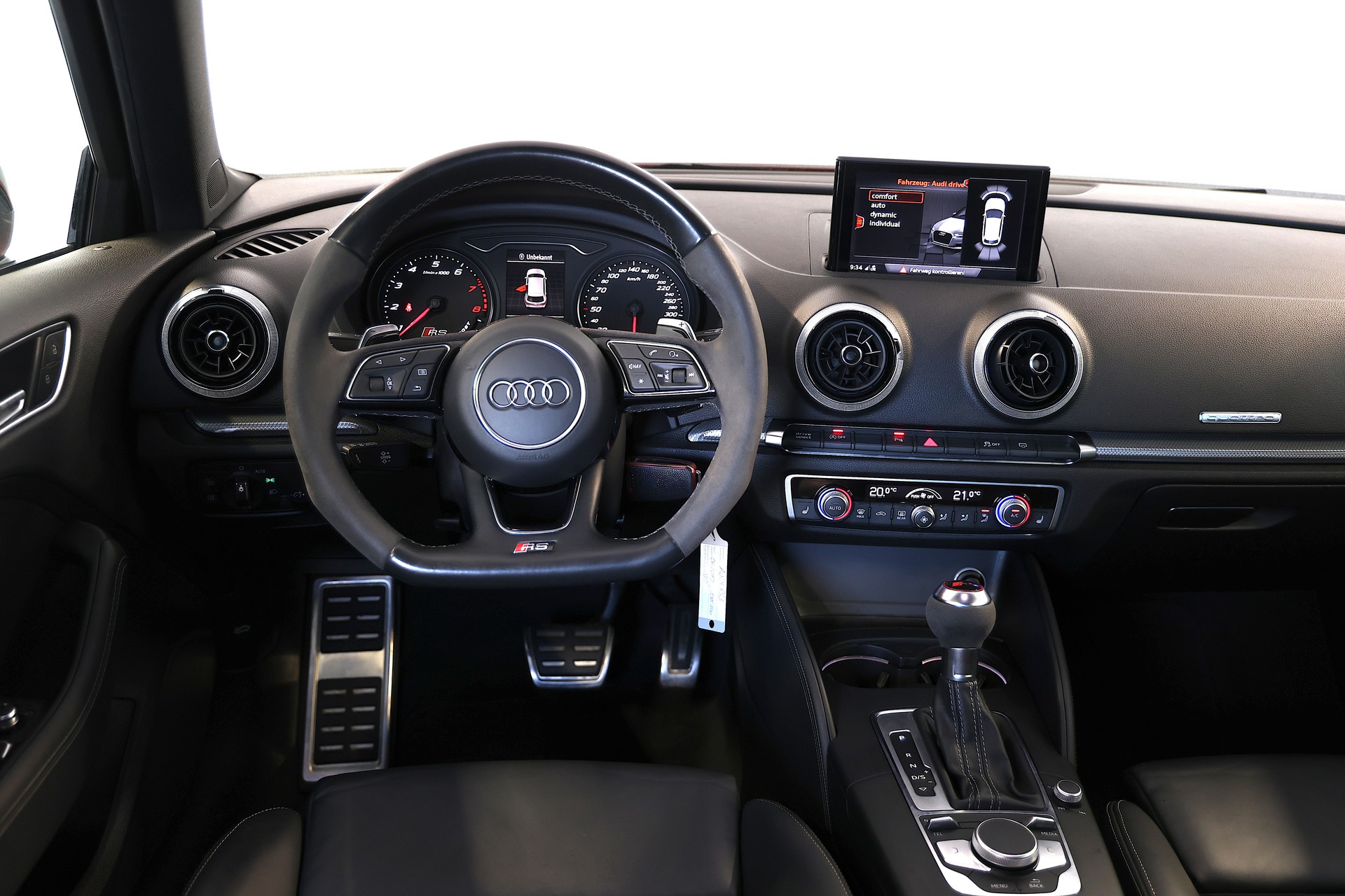 AUDI RS3 Sportback 2.5 T FSI quattro S-Tronic-image-7