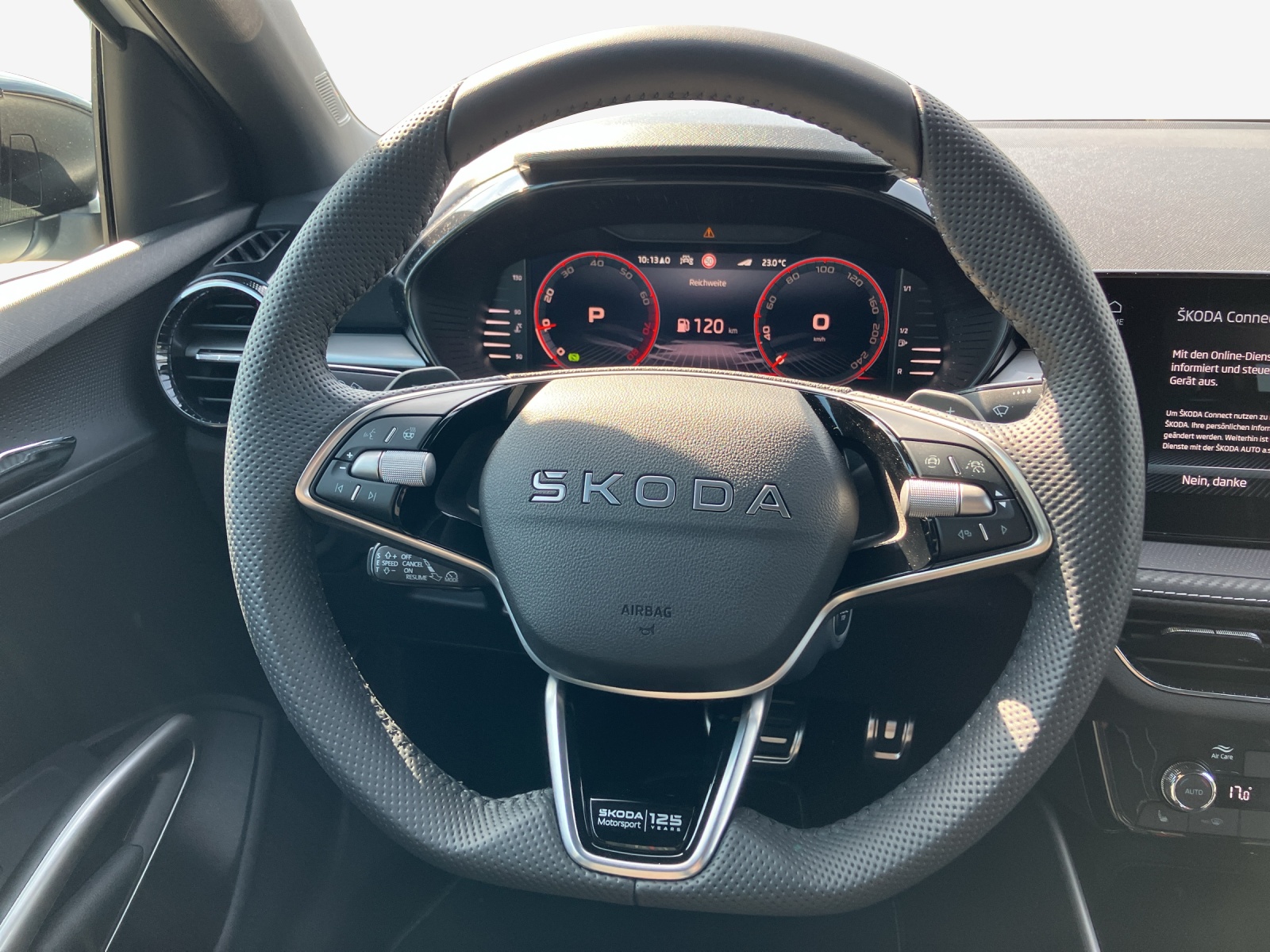SKODA Fabia 1.5 TSI Motorsport DSG-image-9