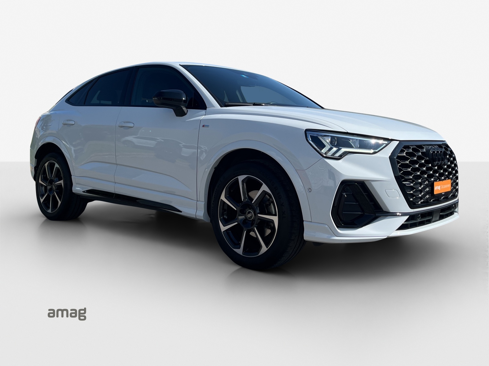 AUDI Q3 Sportback 35 TFSI S line Attraction S-tronic-image-5
