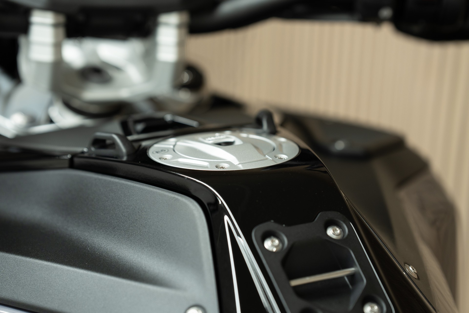 BMW R 1300 GS Adventure-image-4