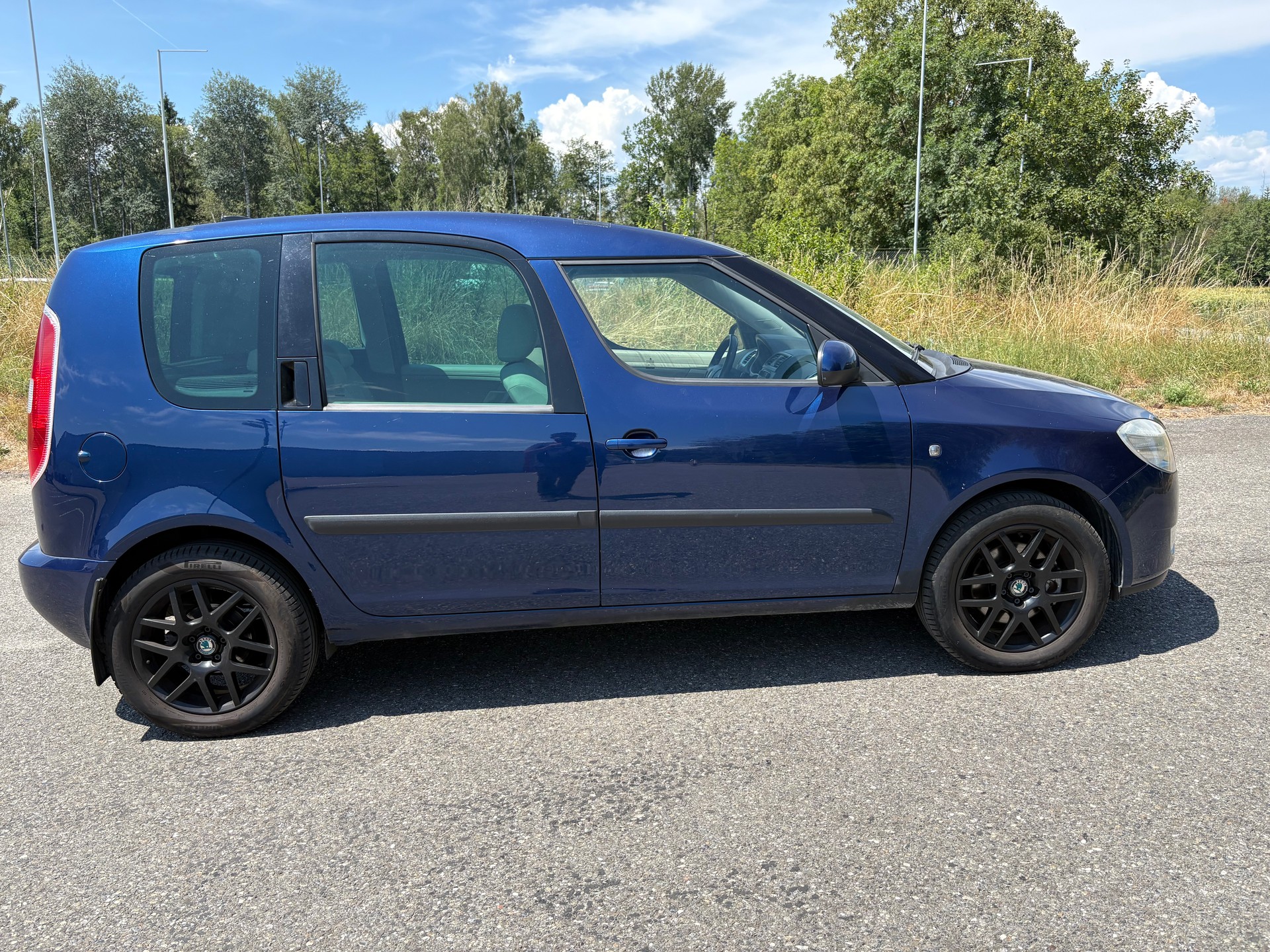 SKODA Roomster 1.9 TDI Style-image-4