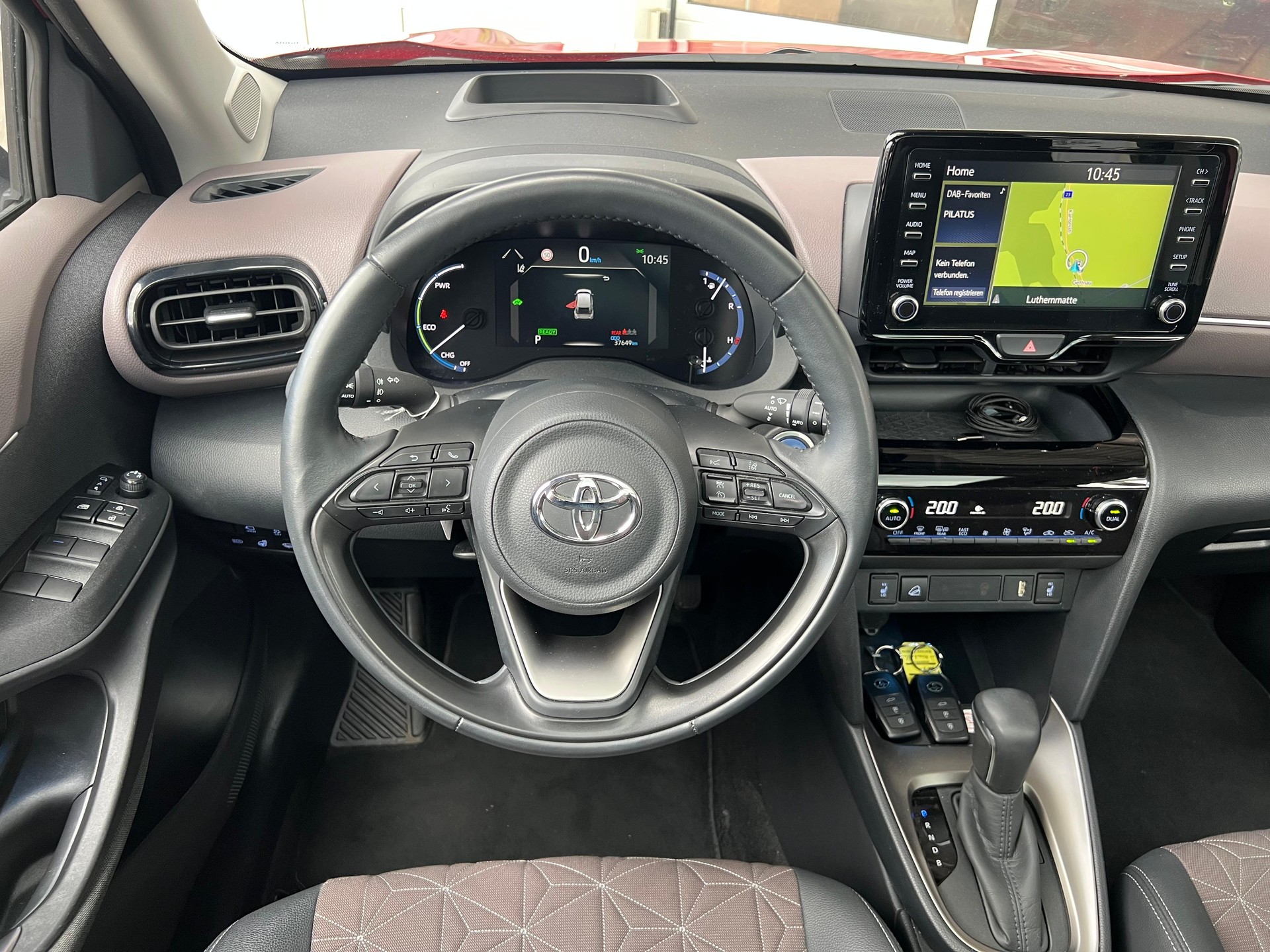 TOYOTA Yaris Cross 1.5 VVT-i HSD Elegant AWD-i-image-17