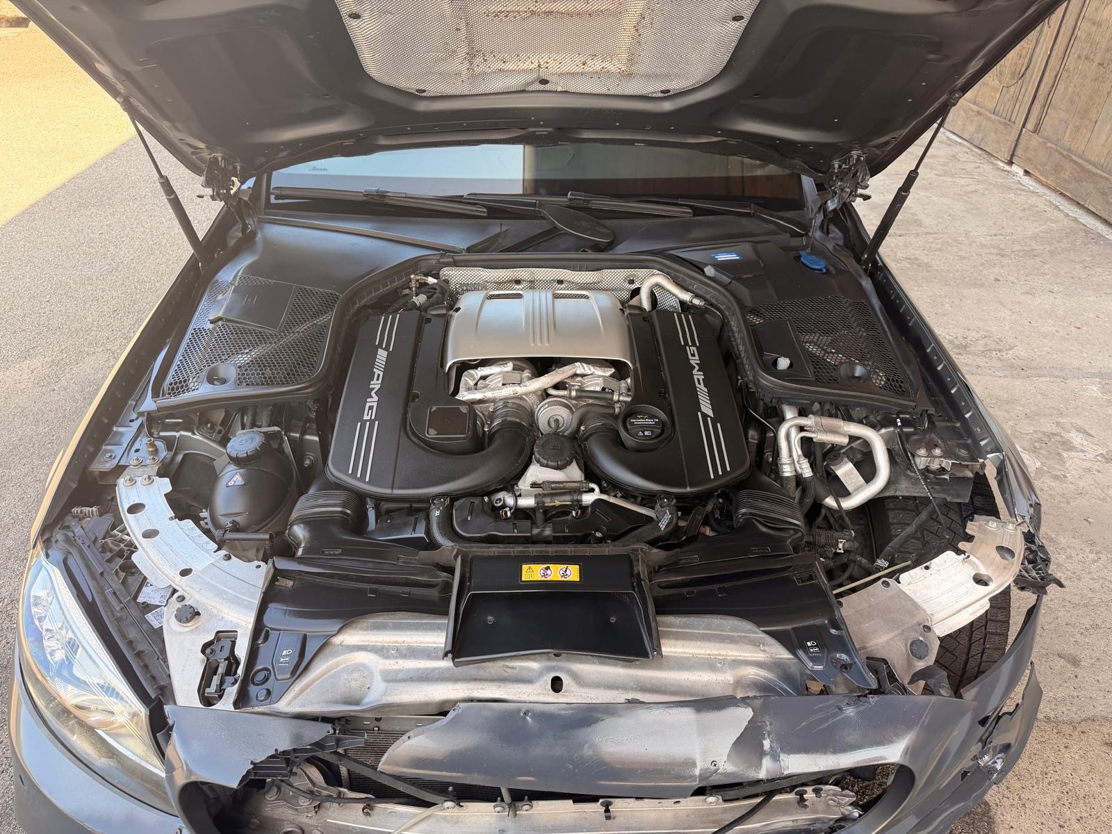 MERCEDES-BENZ C 63 AMG-image-7