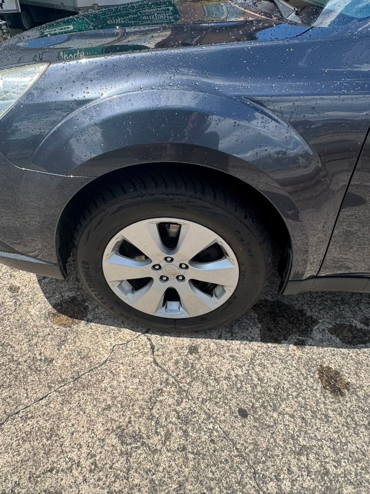 SUBARU Outback 3.6R Executive AWD Automatic-image-13
