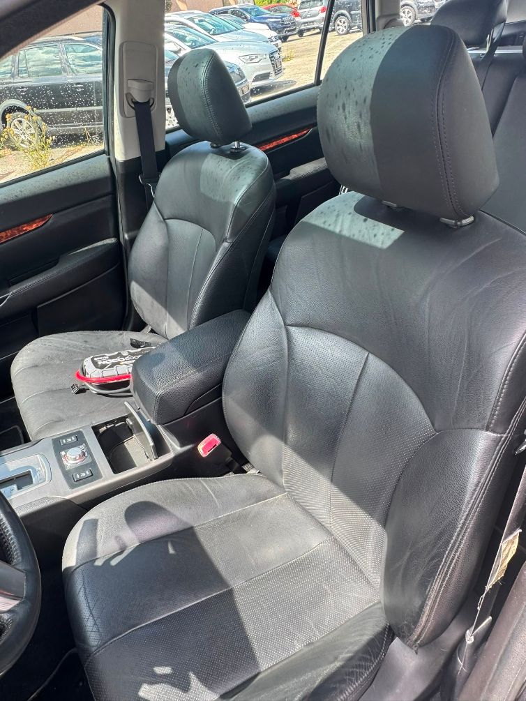 SUBARU Outback 3.6R Executive AWD Automatic-image-10