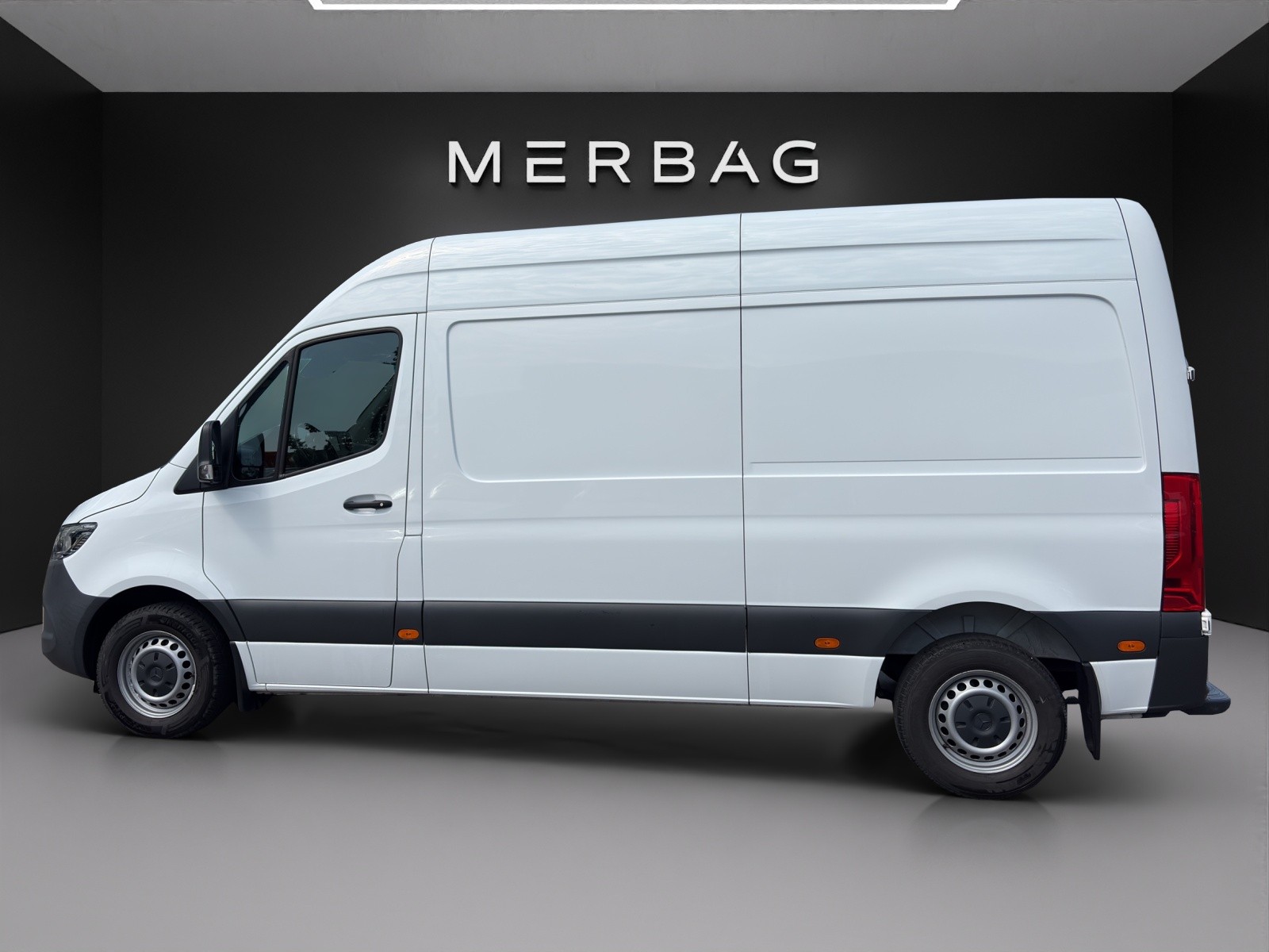 MERCEDES-BENZ Sprinter 315 CDI Standard 9G-TRONIC FWD-image-4