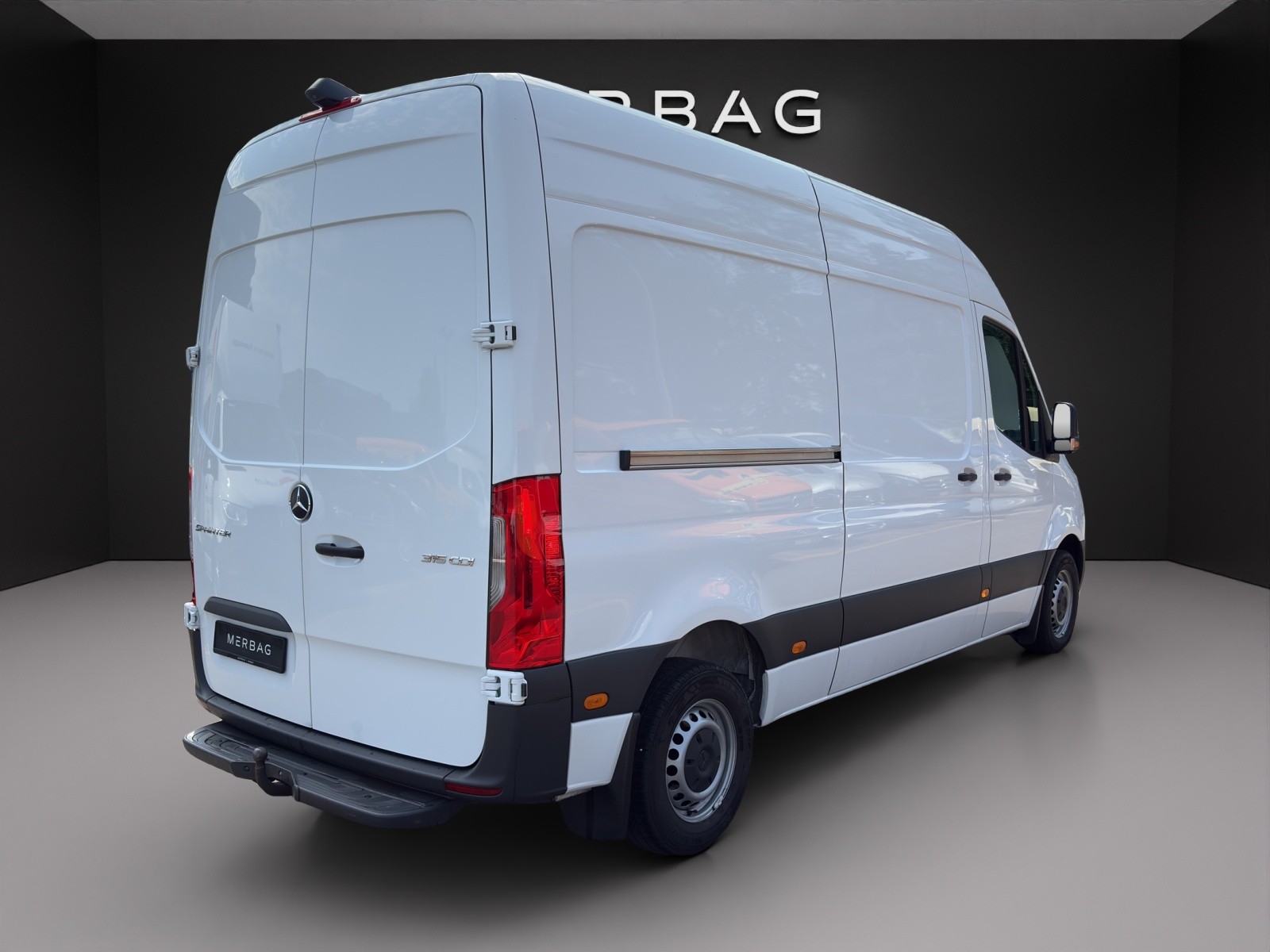 MERCEDES-BENZ Sprinter 315 CDI Standard 9G-TRONIC FWD-image-1