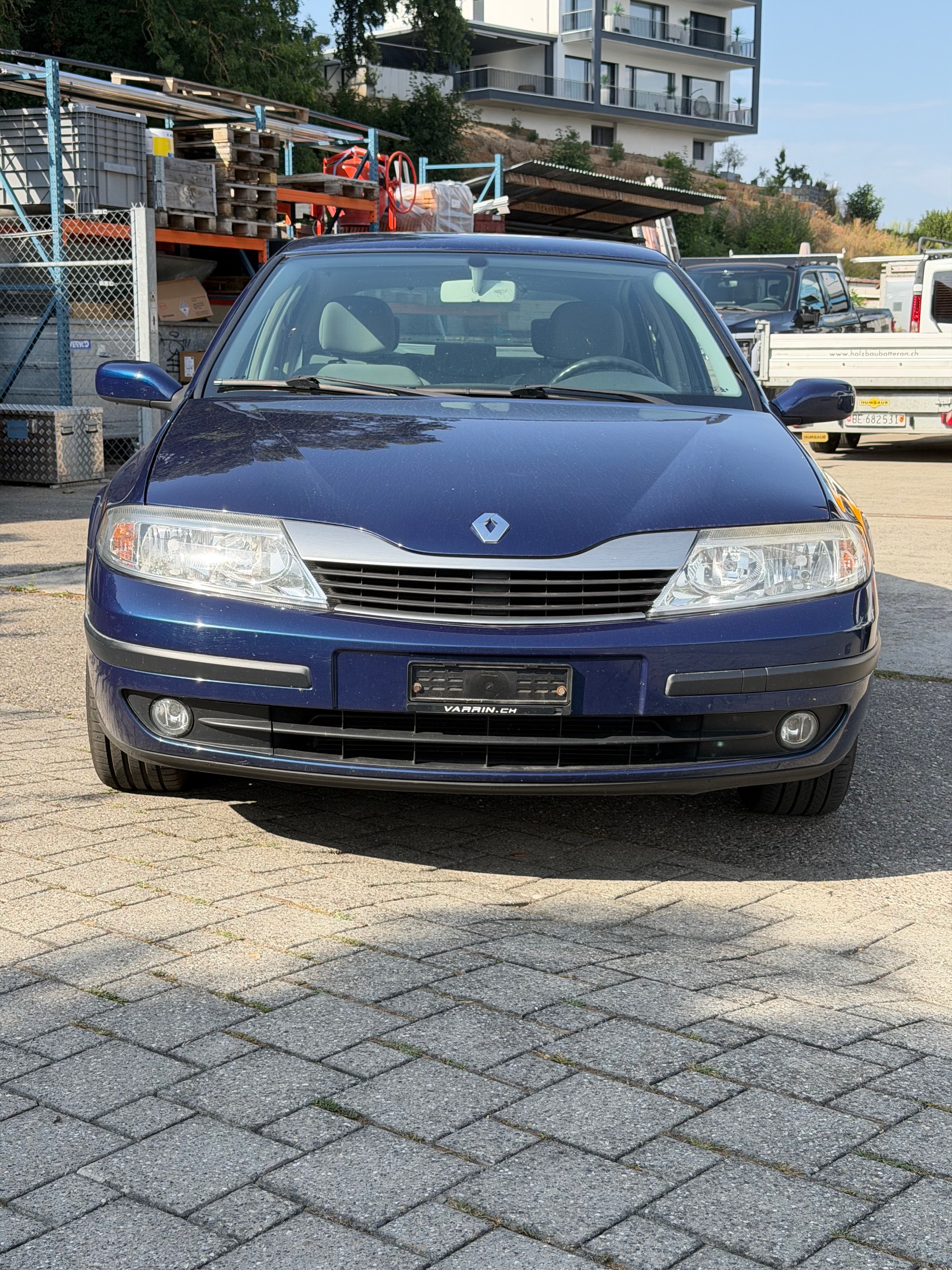 RENAULT Laguna 1.8 16V Expression-image-8