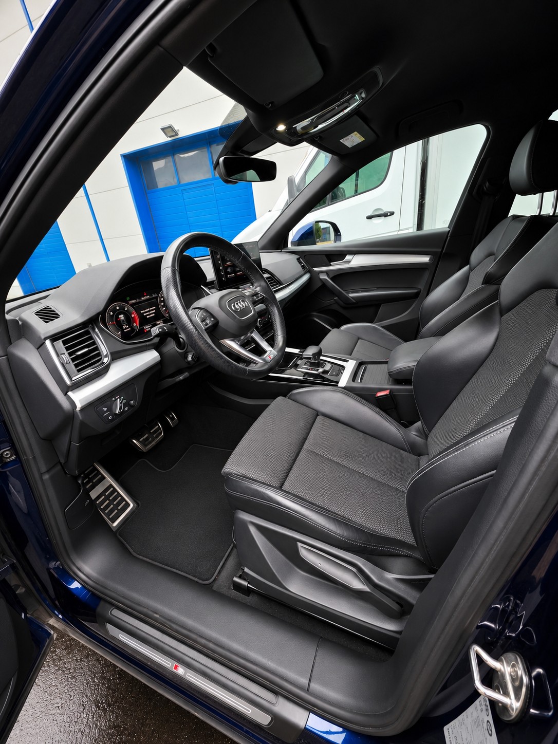 AUDI 2.0 40 TDI Advanced quattro S-Tronic-image-3