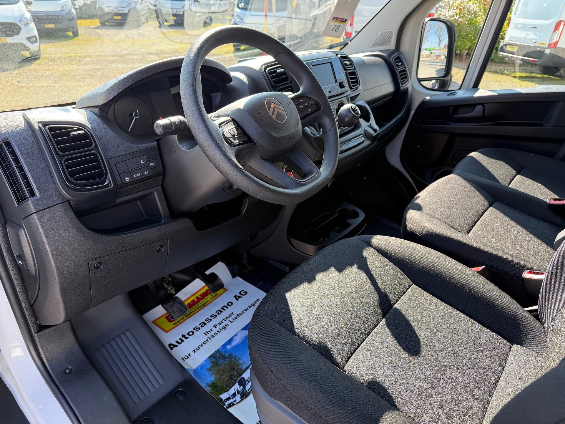 CITROEN Jumper 35+ 2.2 BlueHDi 140 L4 Doppelkabine mit Brücke-image-10