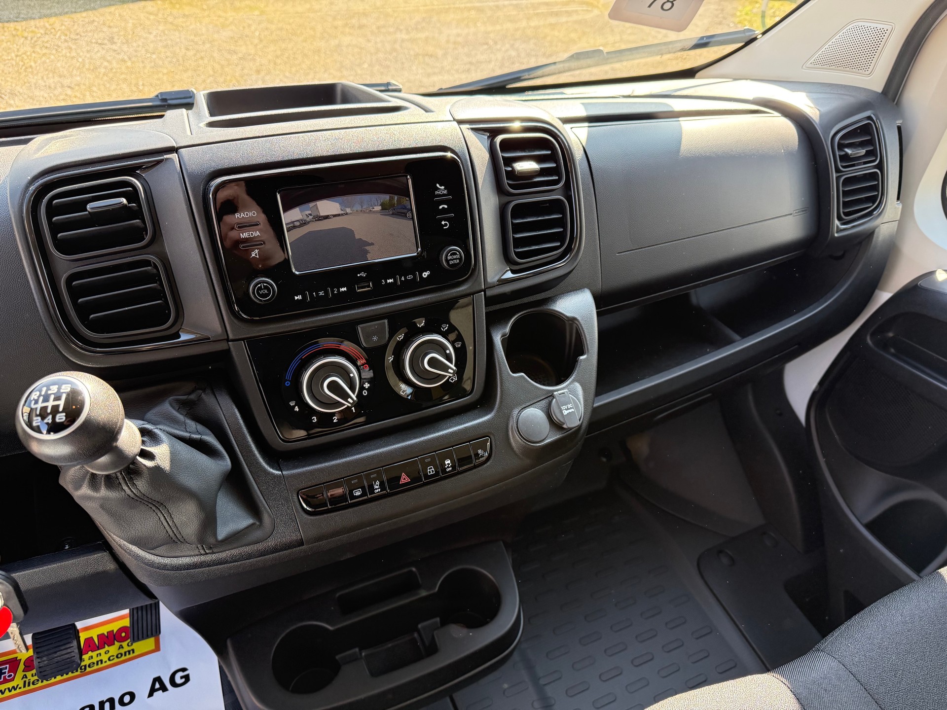 CITROEN Jumper 35+ 2.2 BlueHDi 140 L4 Doppelkabine mit Brücke-image-12