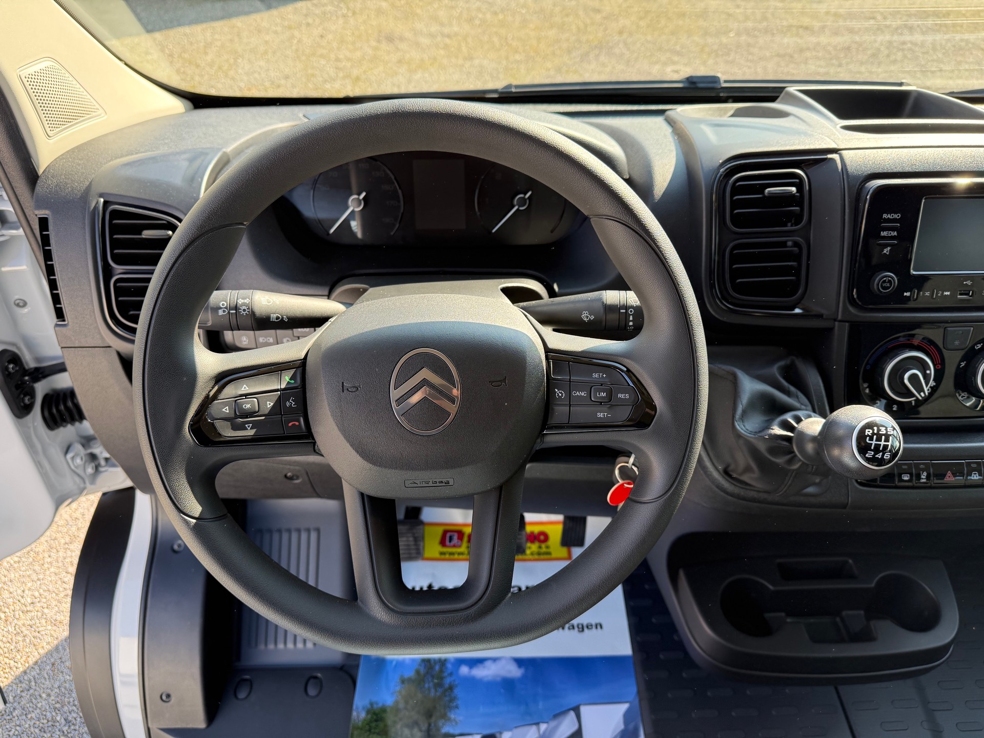 CITROEN Jumper 35+ 2.2 BlueHDi 140 L4 Doppelkabine mit Brücke-image-11