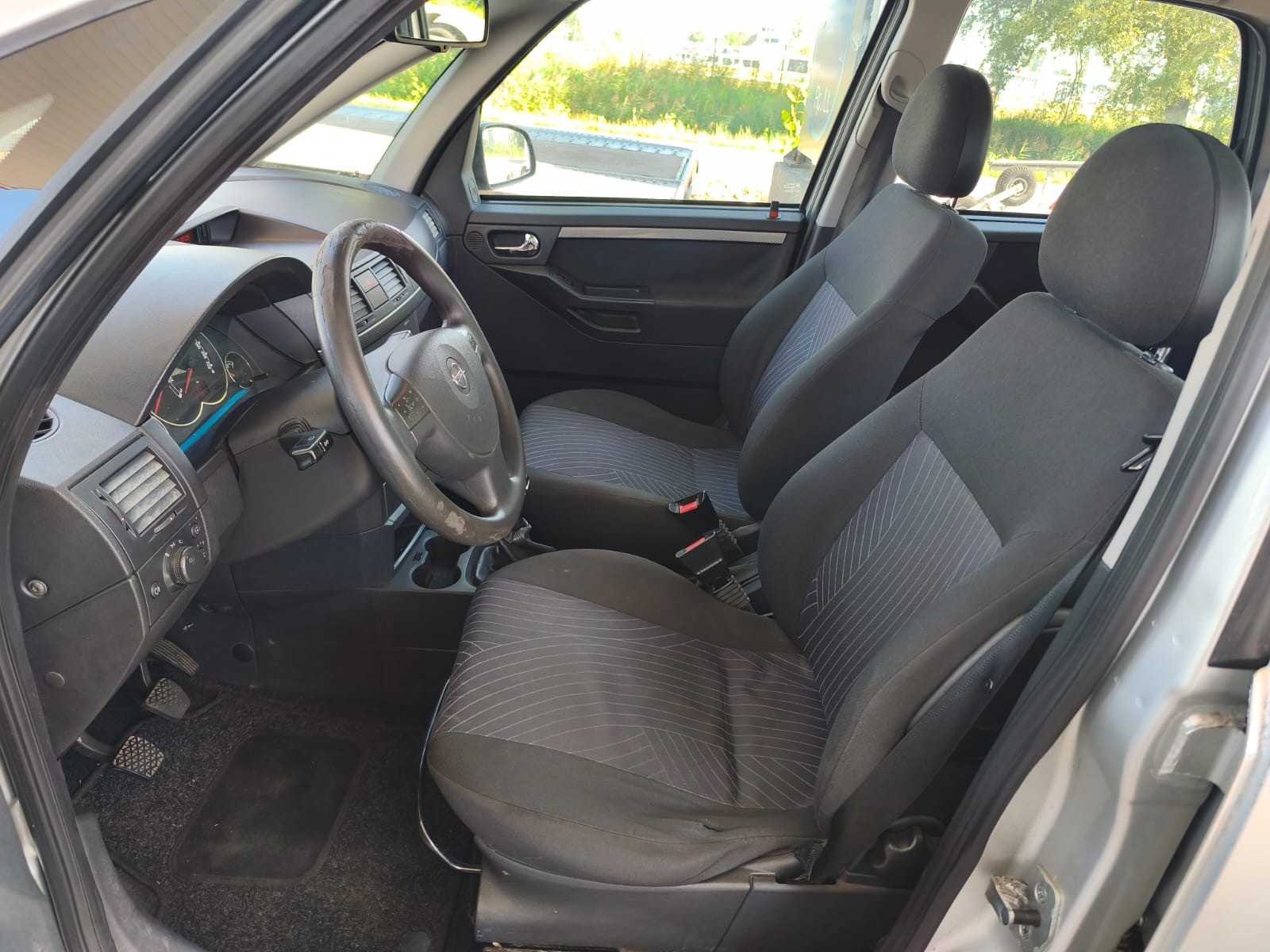 OPEL Meriva 1.6i-16 TP (Essentia)-image-10