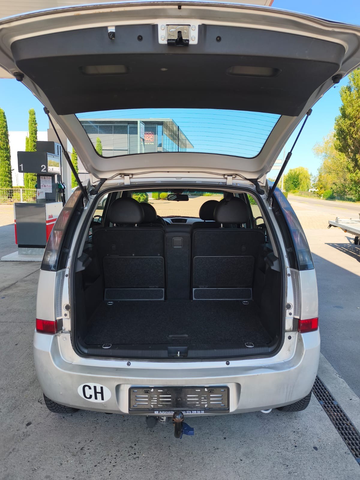 OPEL Meriva 1.6i-16 TP (Essentia)-image-9