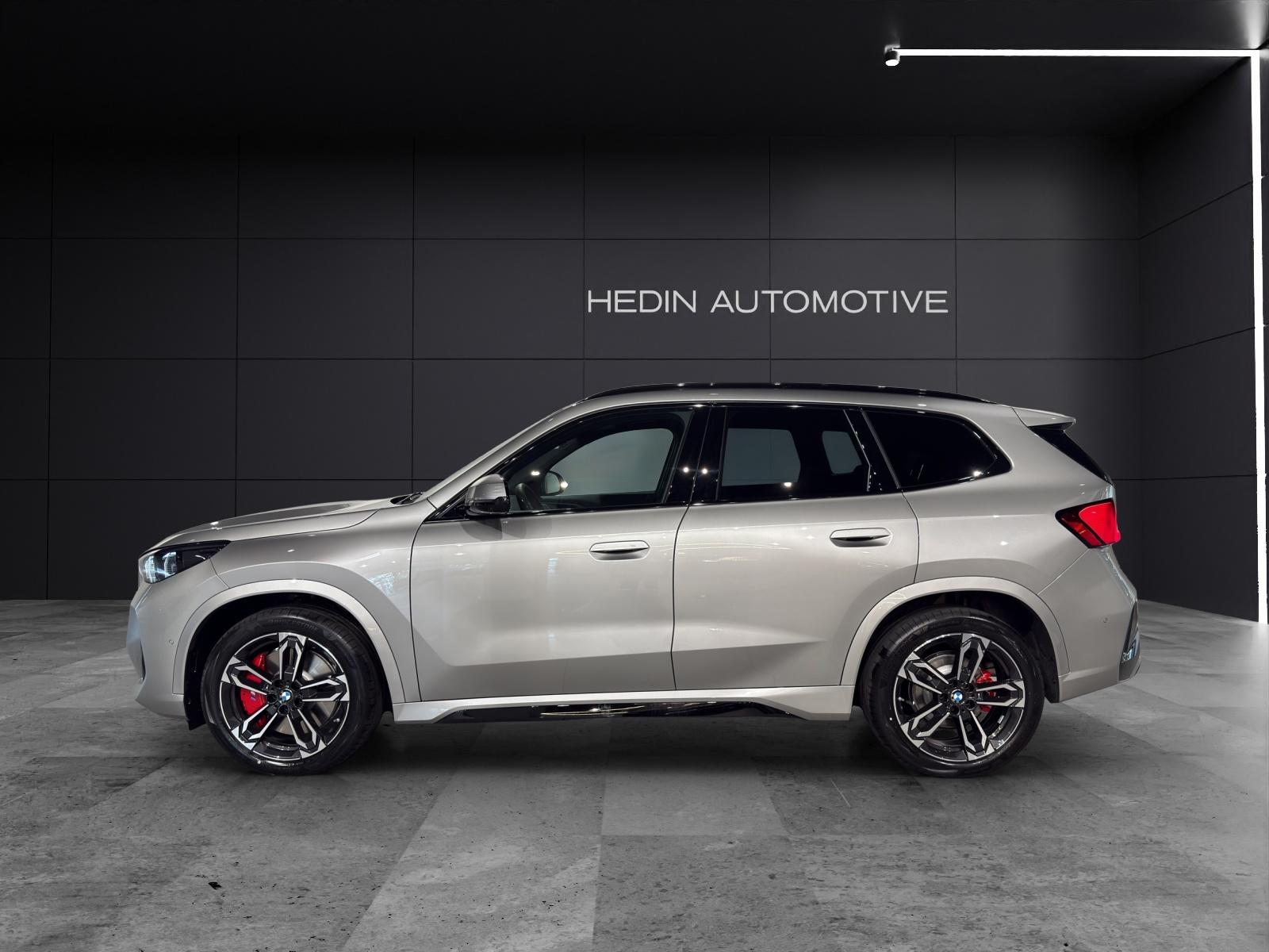 BMW X1 23d xDrive paddles-image-1