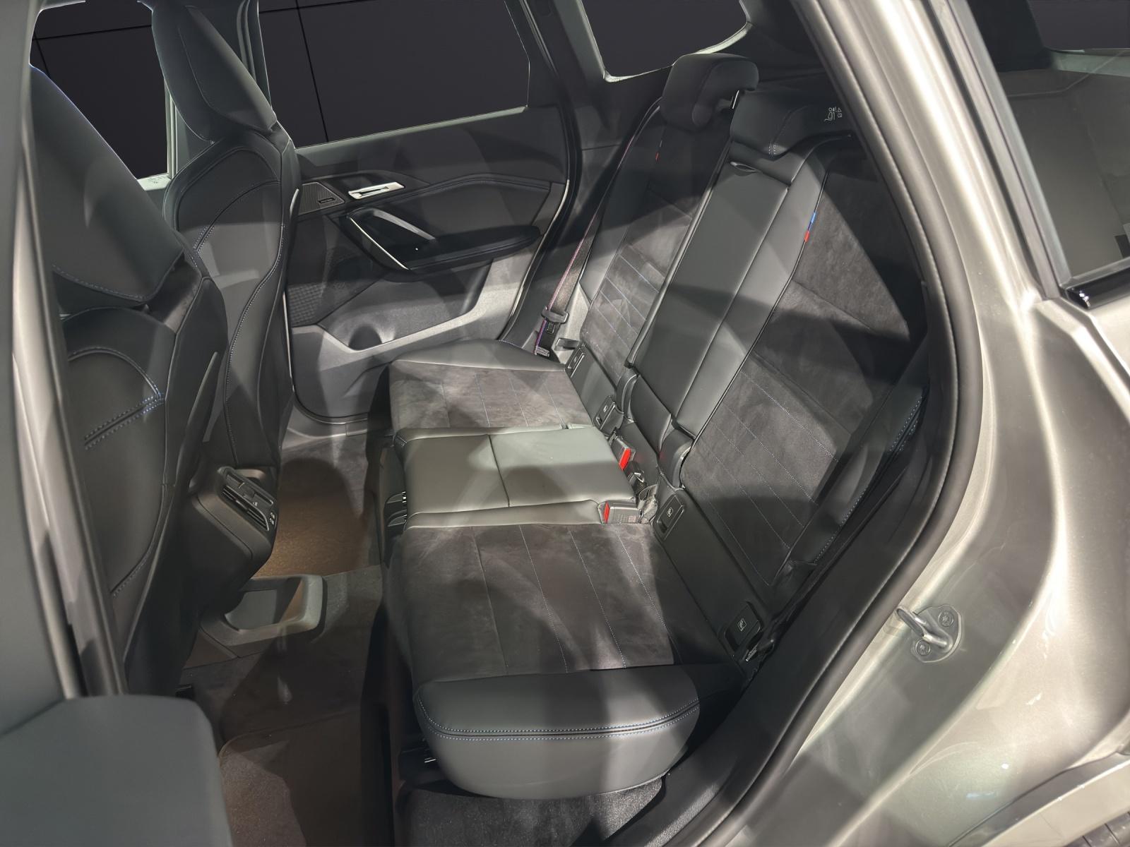 BMW X1 23d xDrive paddles-image-17