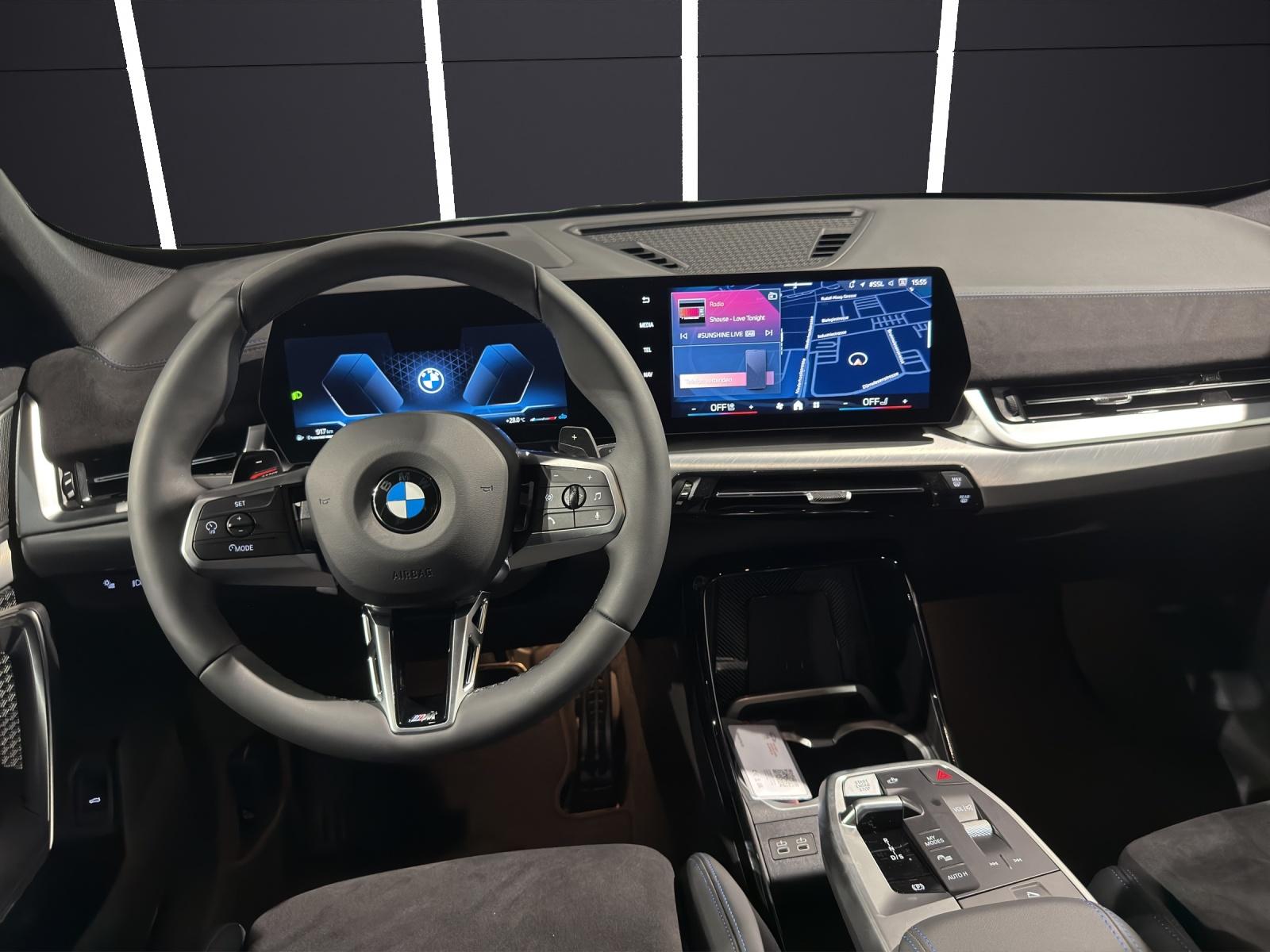 BMW X1 23d xDrive paddles-image-18