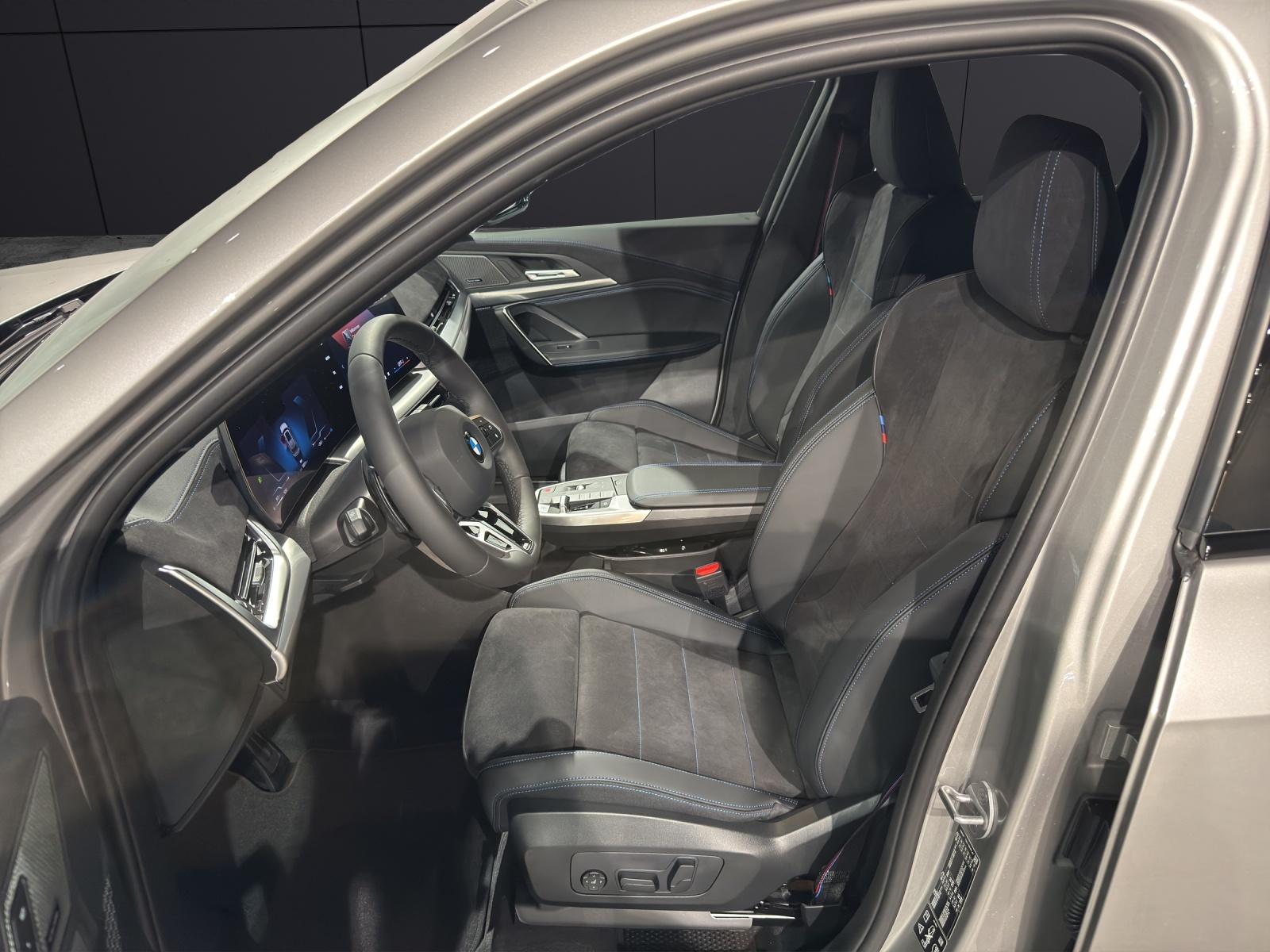 BMW X1 23d xDrive paddles-image-9