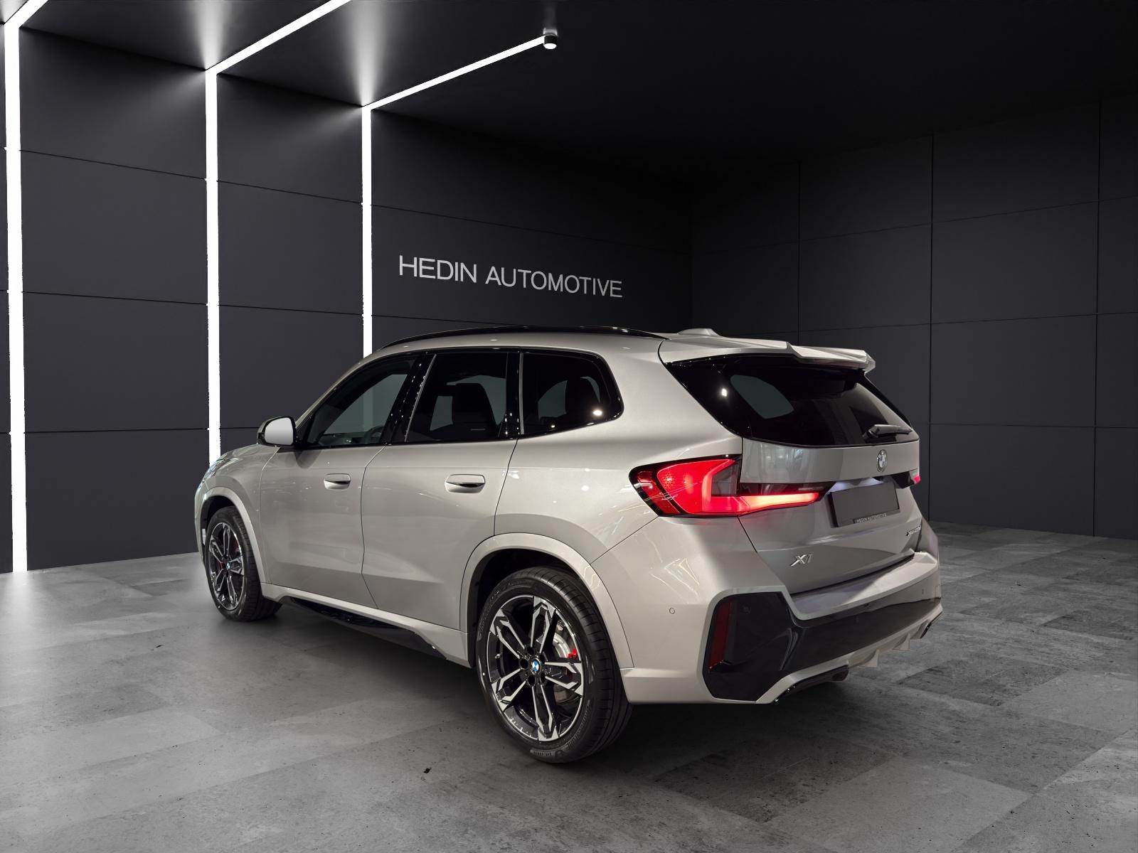 BMW X1 23d xDrive paddles-image-3