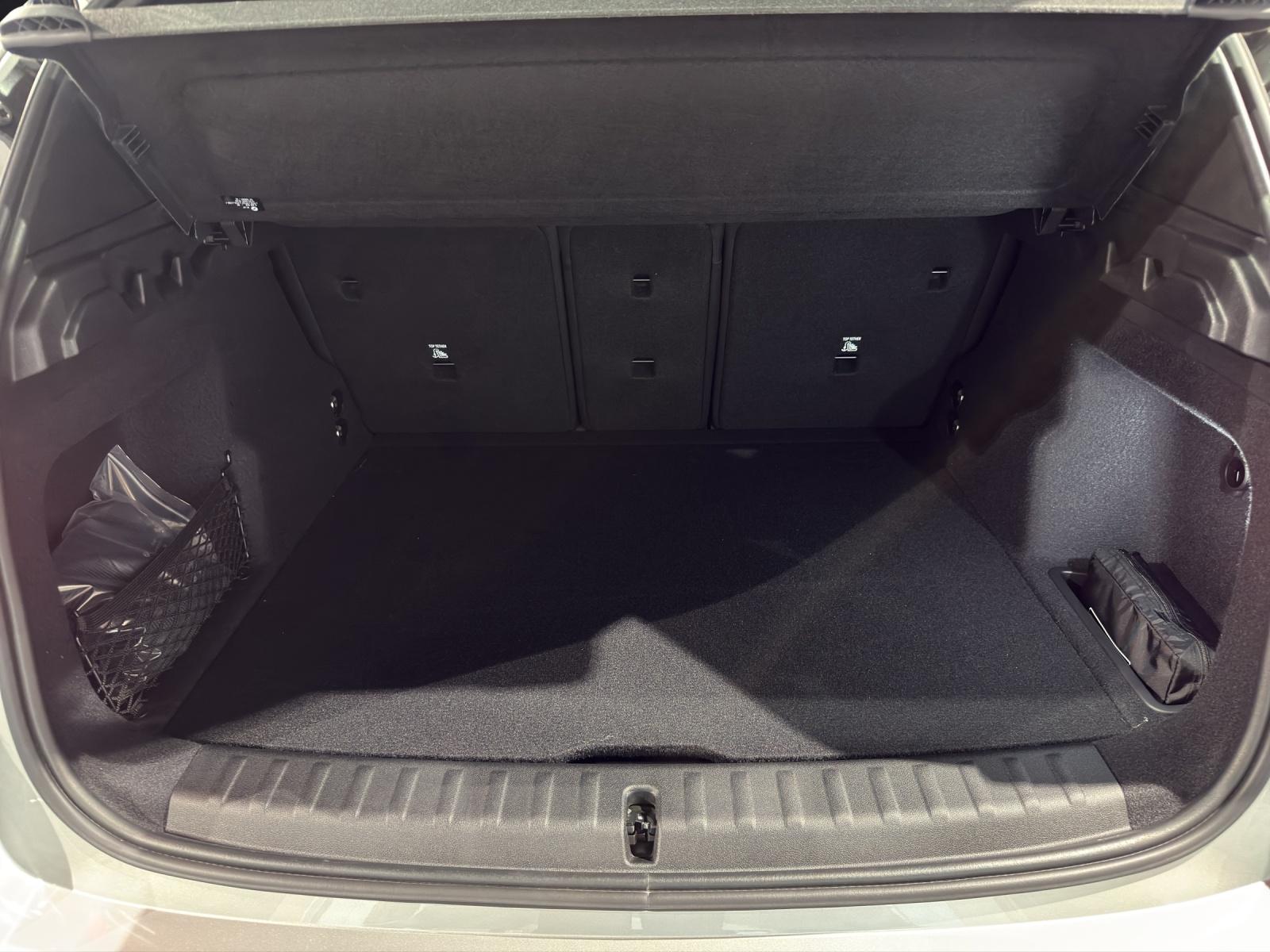 BMW X1 23d xDrive paddles-image-16