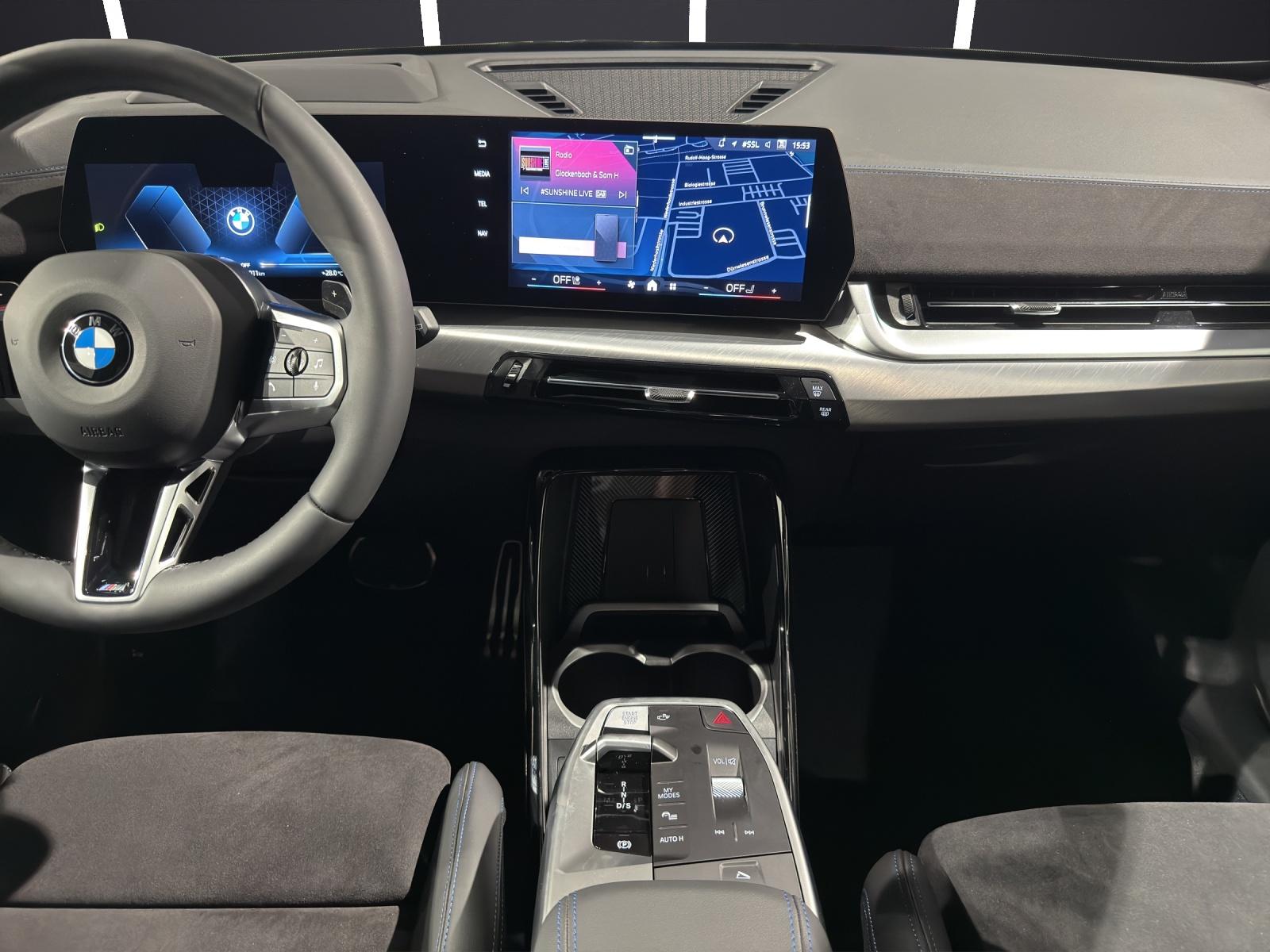 BMW X1 23d xDrive paddles-image-12