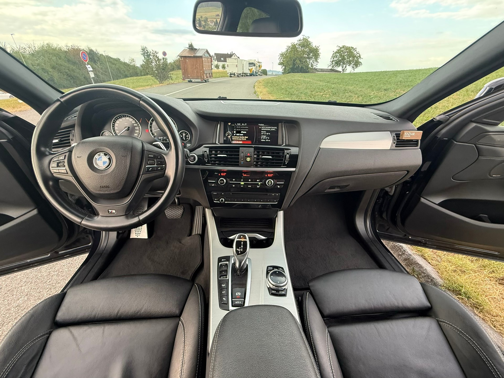 BMW 35i xDrive SAG-image-5