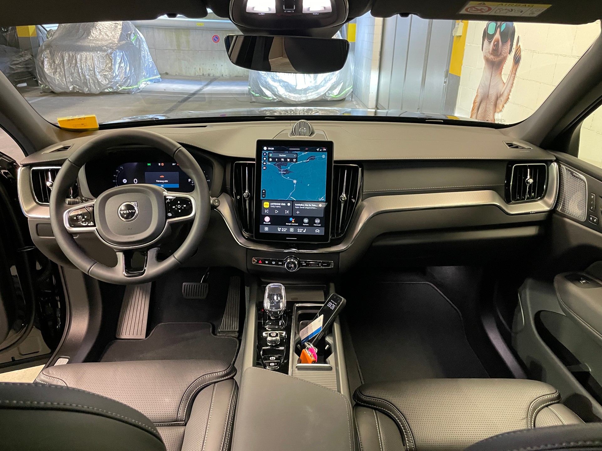 VOLVO XC60 T6 eAWD PluginHybrid Ultra Black Geartronic-image-16