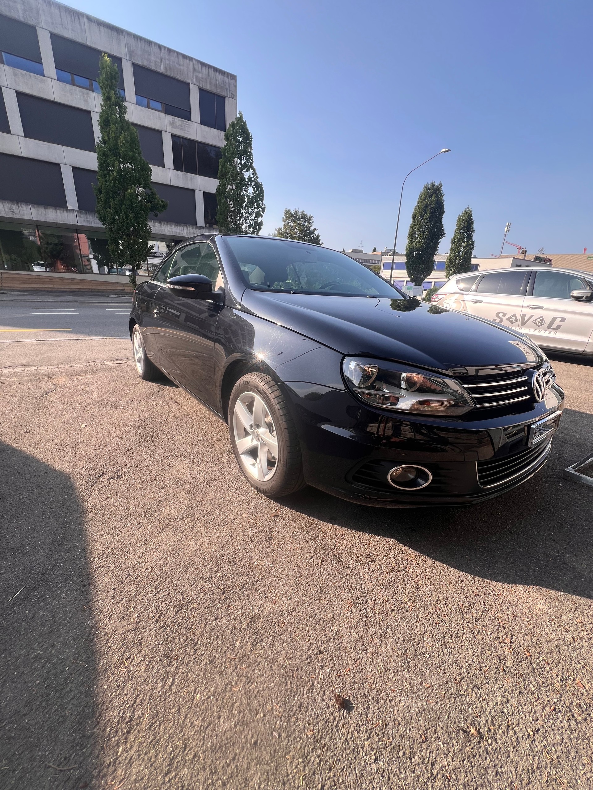 VW Eos 1.4 TSI BlueMotion Technology-image-13