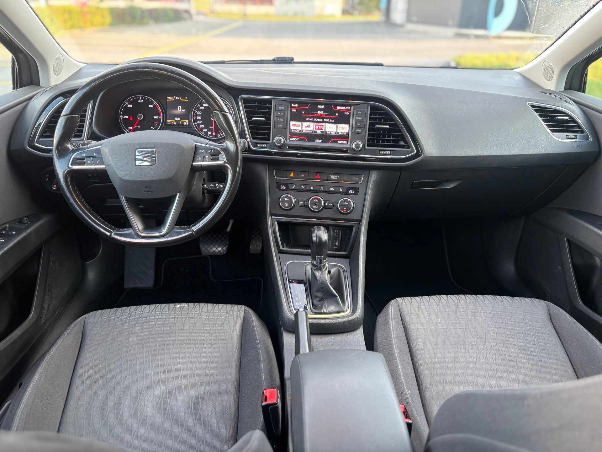 AUDI SEAT LEON STYLE 2.0TDI DSG 2017-image-4