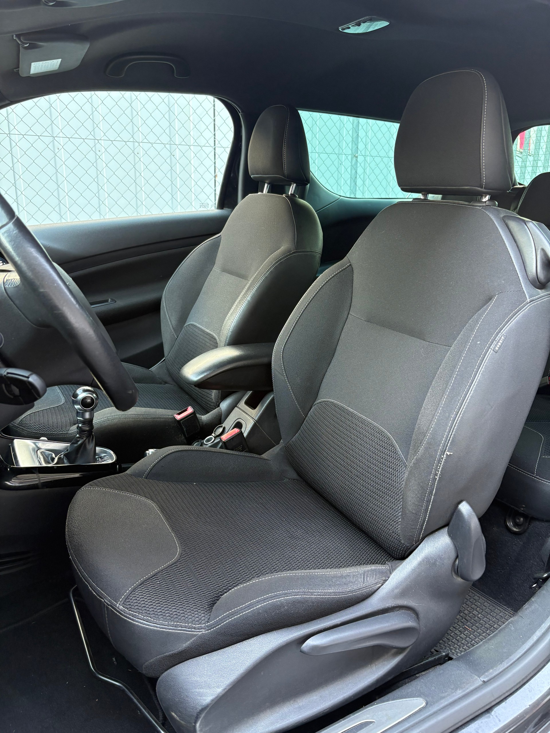 DS AUTOMOBILES DS3 1.6 VTi SO Chic-image-12
