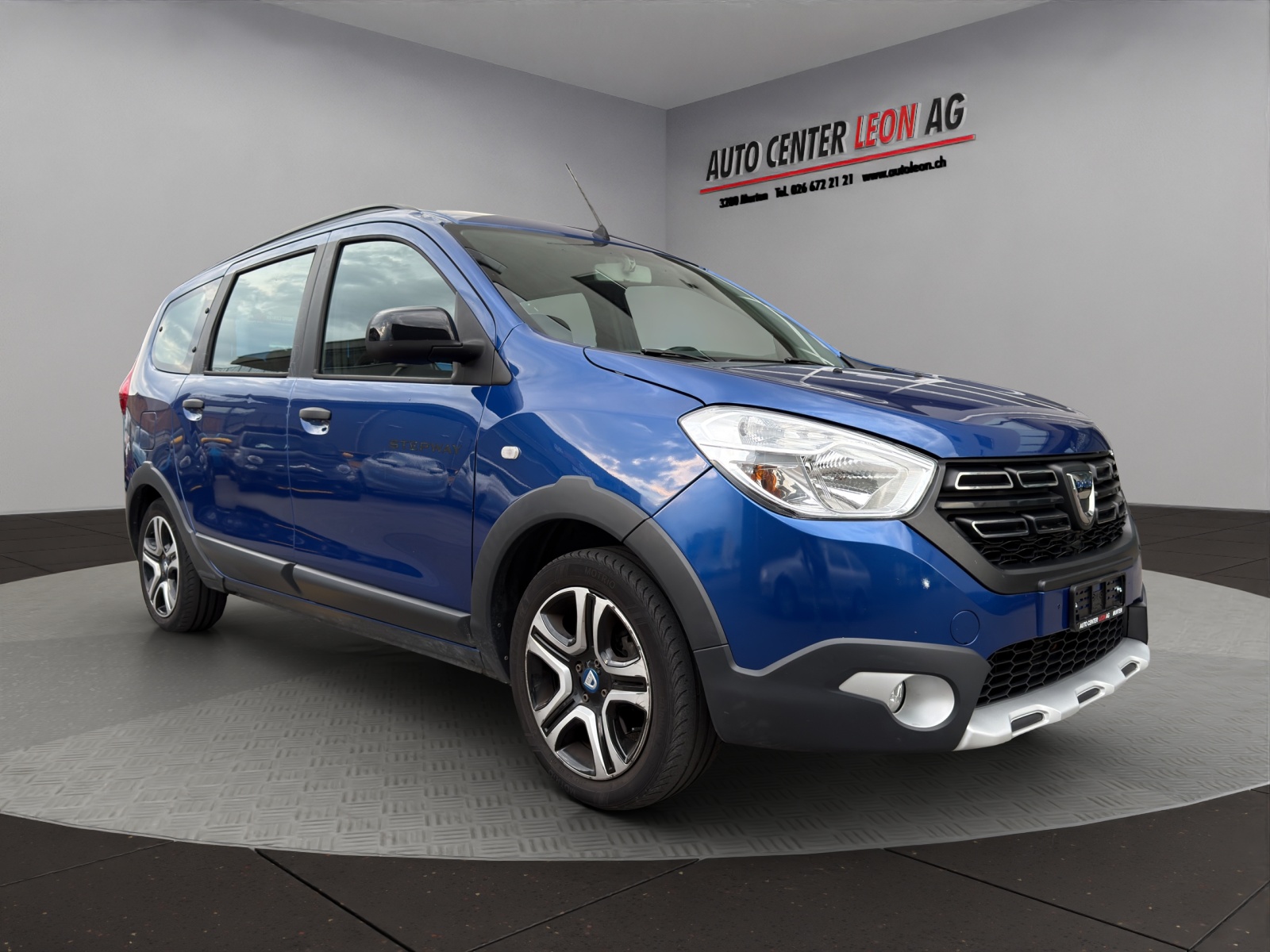 DACIA Lodgy TCE 130 Stepway 7PL-image-7