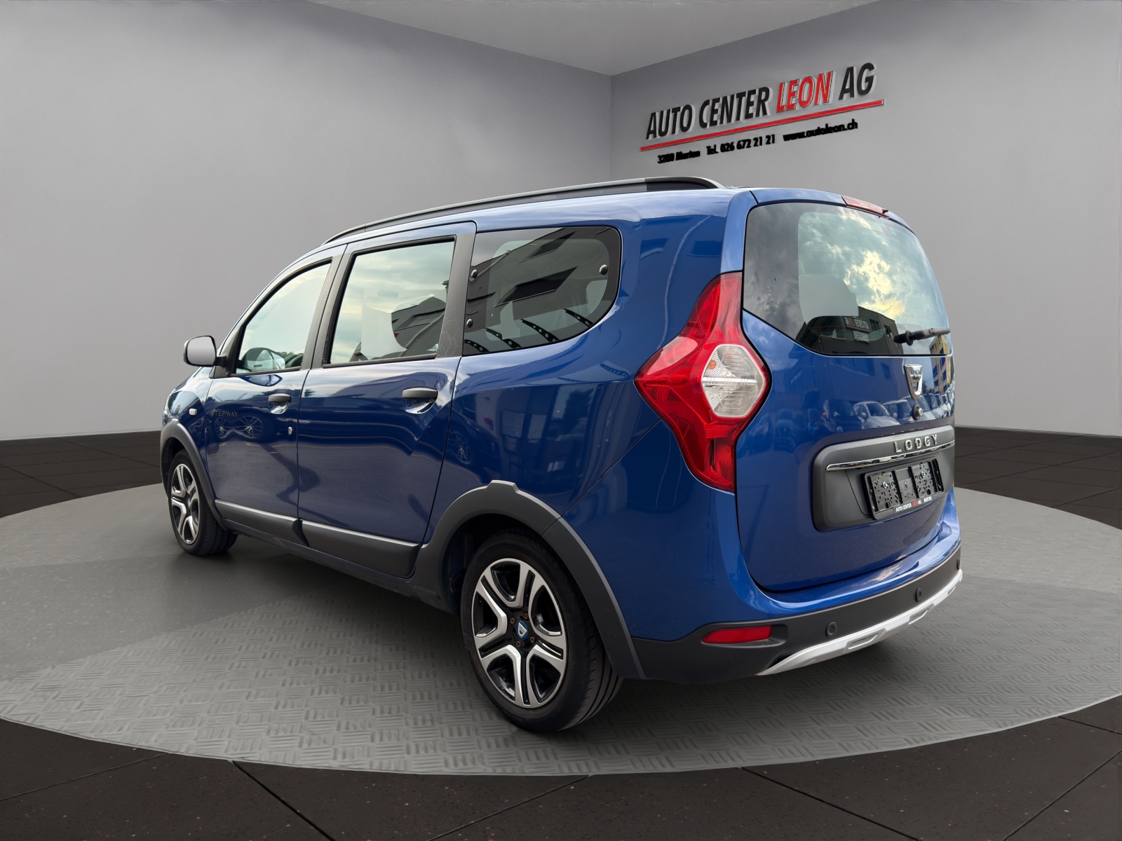 DACIA Lodgy TCE 130 Stepway 7PL-showroom-element-3