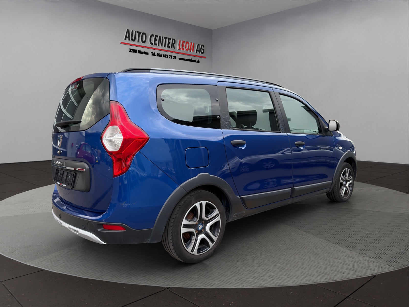 DACIA Lodgy TCE 130 Stepway 7PL-image-5