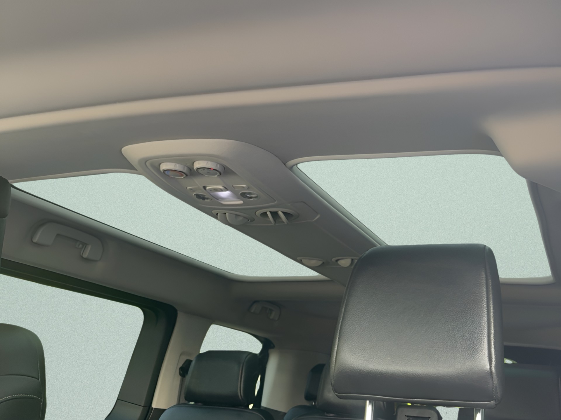 CITROEN Spacetourer 2.0 BlueHDi ShineM EAT-image-11