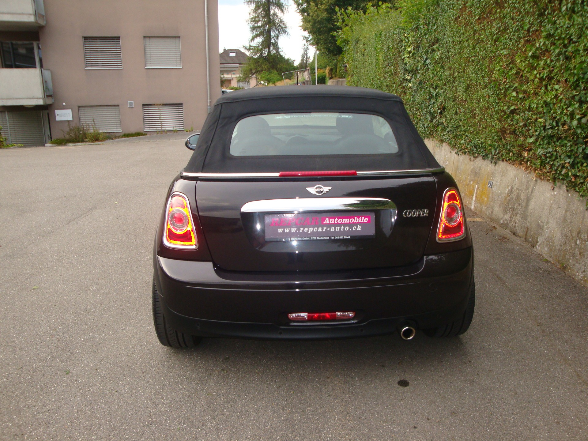 MINI Cooper Cabriolet-image-6