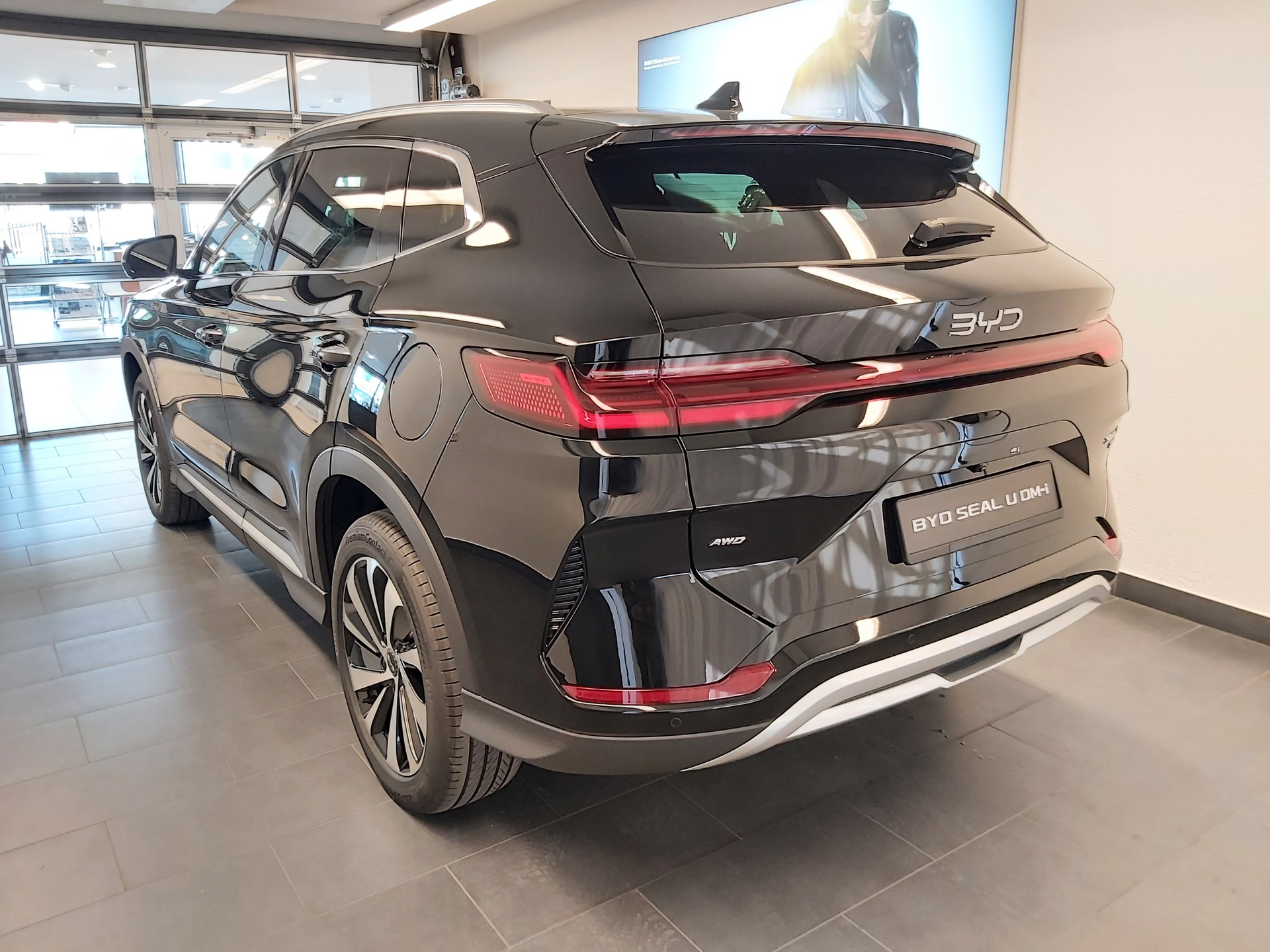 BYD Seal U DM-i Design AWD-image-4