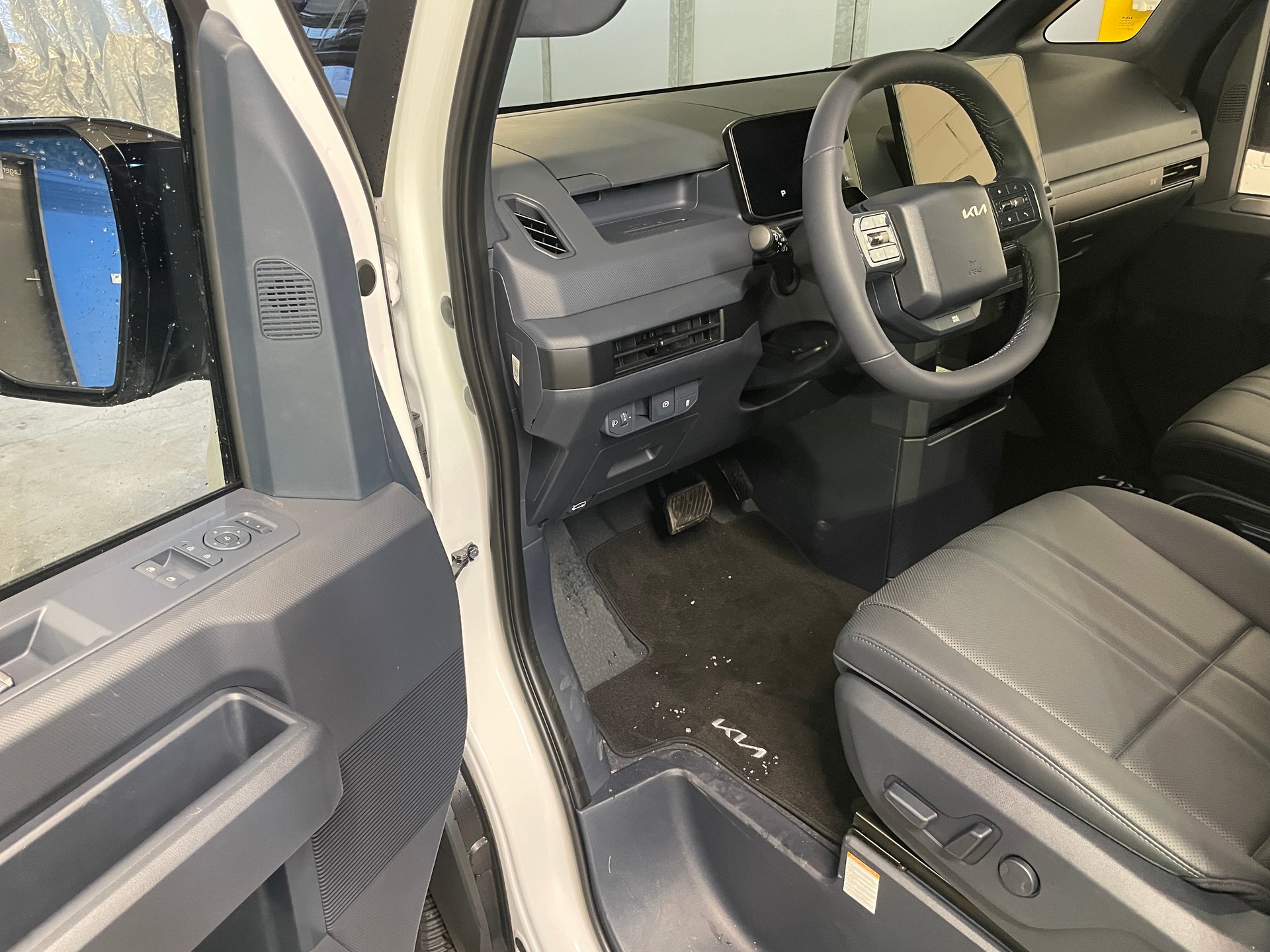 KIA PV5 71.2 kWh Elite mit Wärmepumpe, VOLLAUSSTATTUNG-image-12