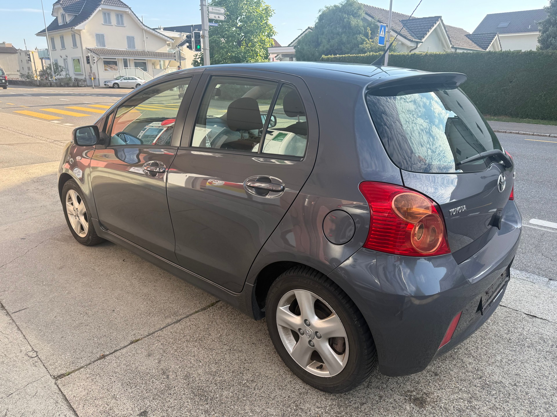 TOYOTA Yaris 1.8 TS-image-5
