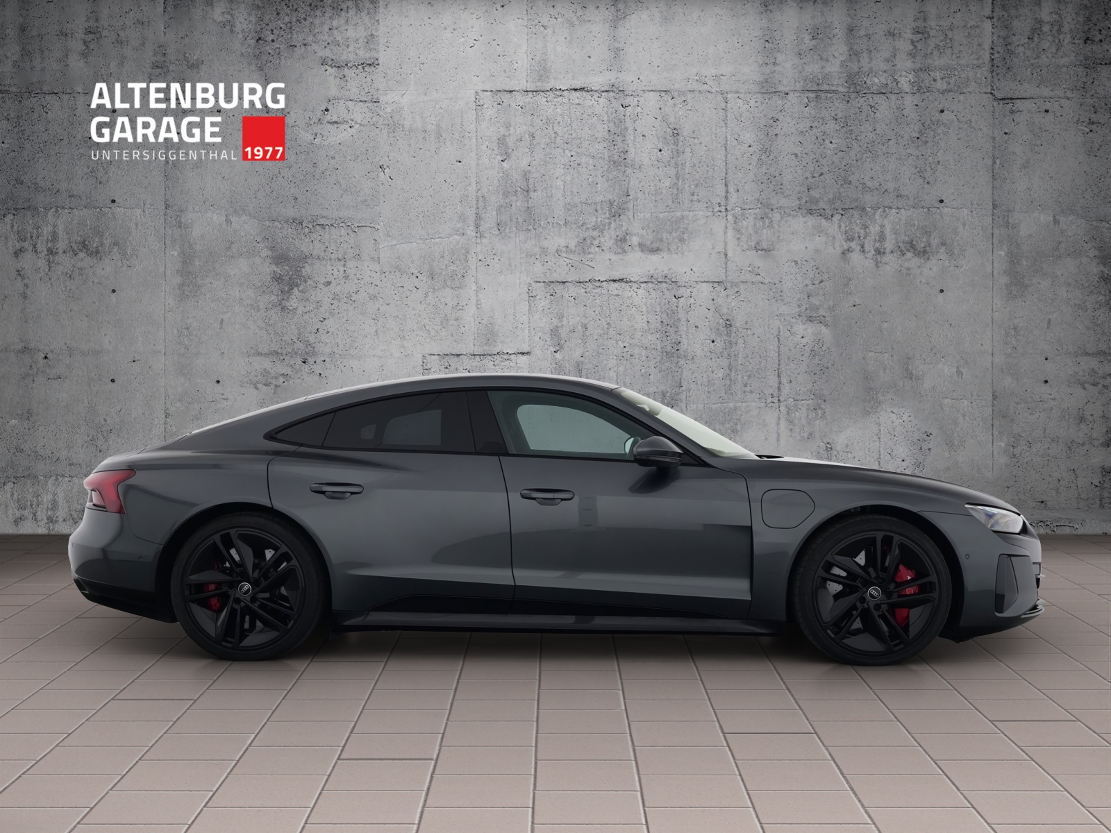 AUDI e-tron GT quattro-image-4
