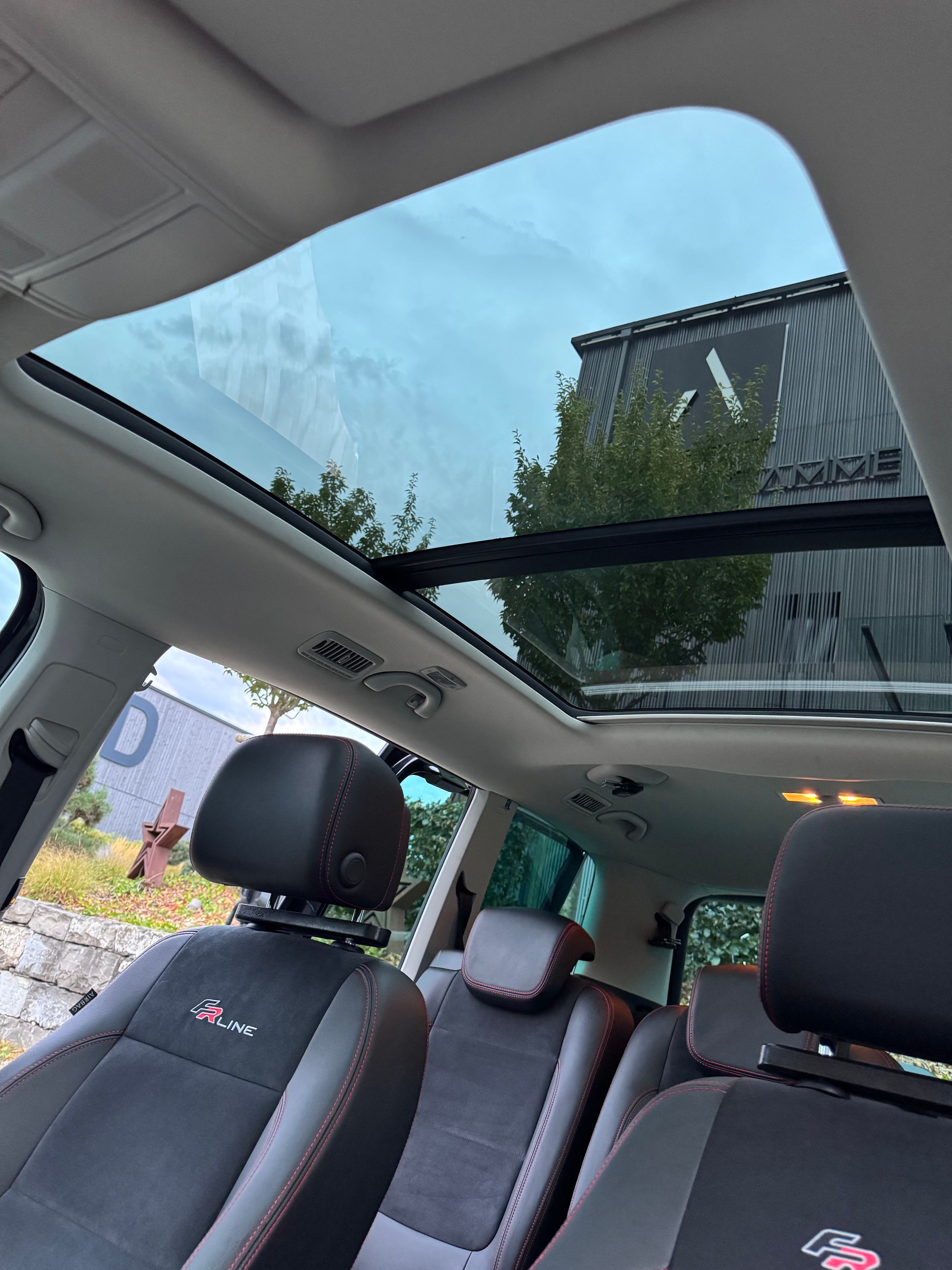 SEAT Alhambra 2.0 TDI FR Line-image-9
