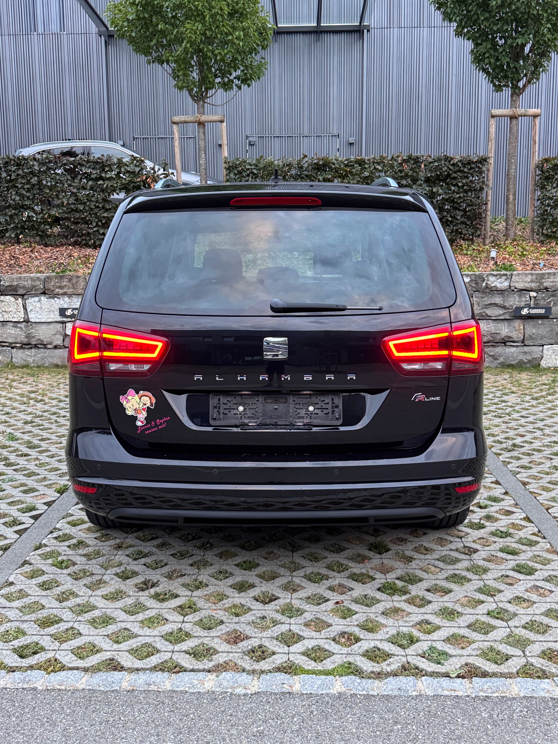 SEAT Alhambra 2.0 TDI FR Line-image-14