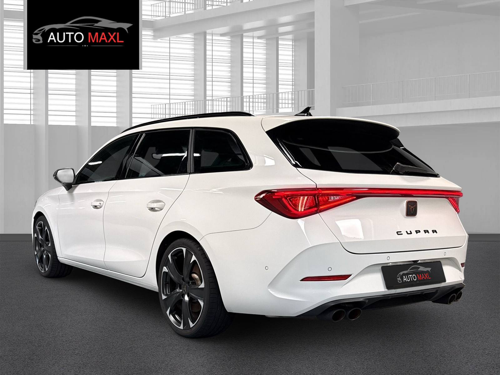 CUPRA LEON ST 2.0 TSI VZ DSG 4Drive-image-2