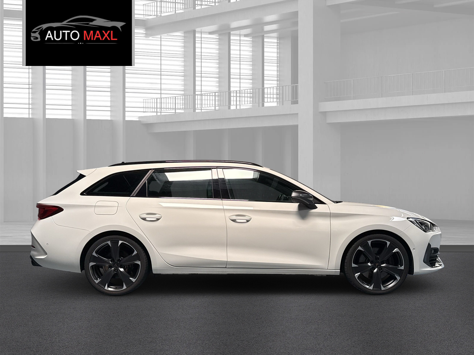 CUPRA LEON ST 2.0 TSI VZ DSG 4Drive-image-4