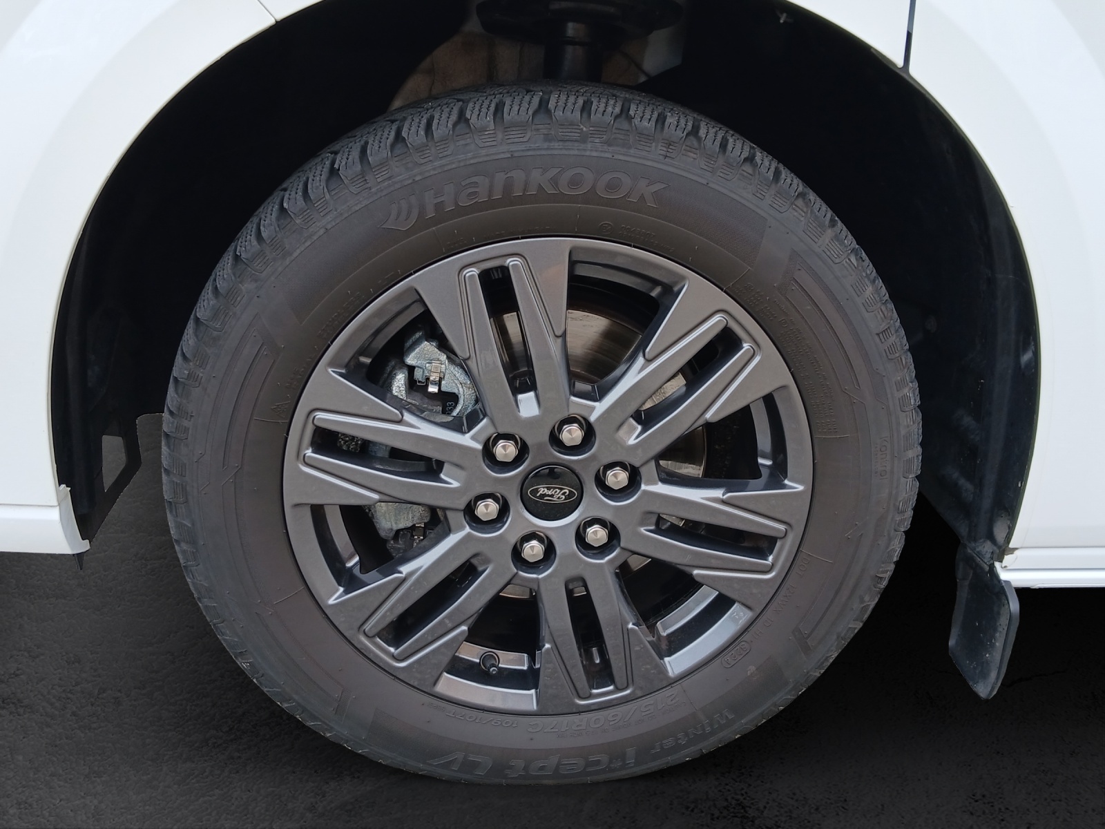 FORD Tourneo Custom Bus 320 L1 2.0 EcoBlue 170 Titanium 4x4-image-14