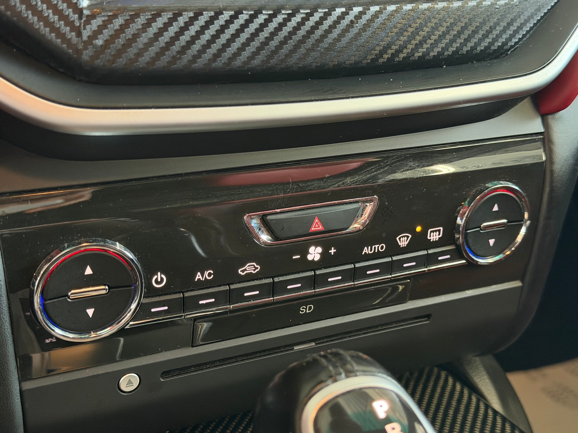 MASERATI Ghibli S Q4 3.0 V6 Automatica | Ab MFK 02.2026 | Schiebedach | Bowers & Wilkins | RF-Kamera-image-17