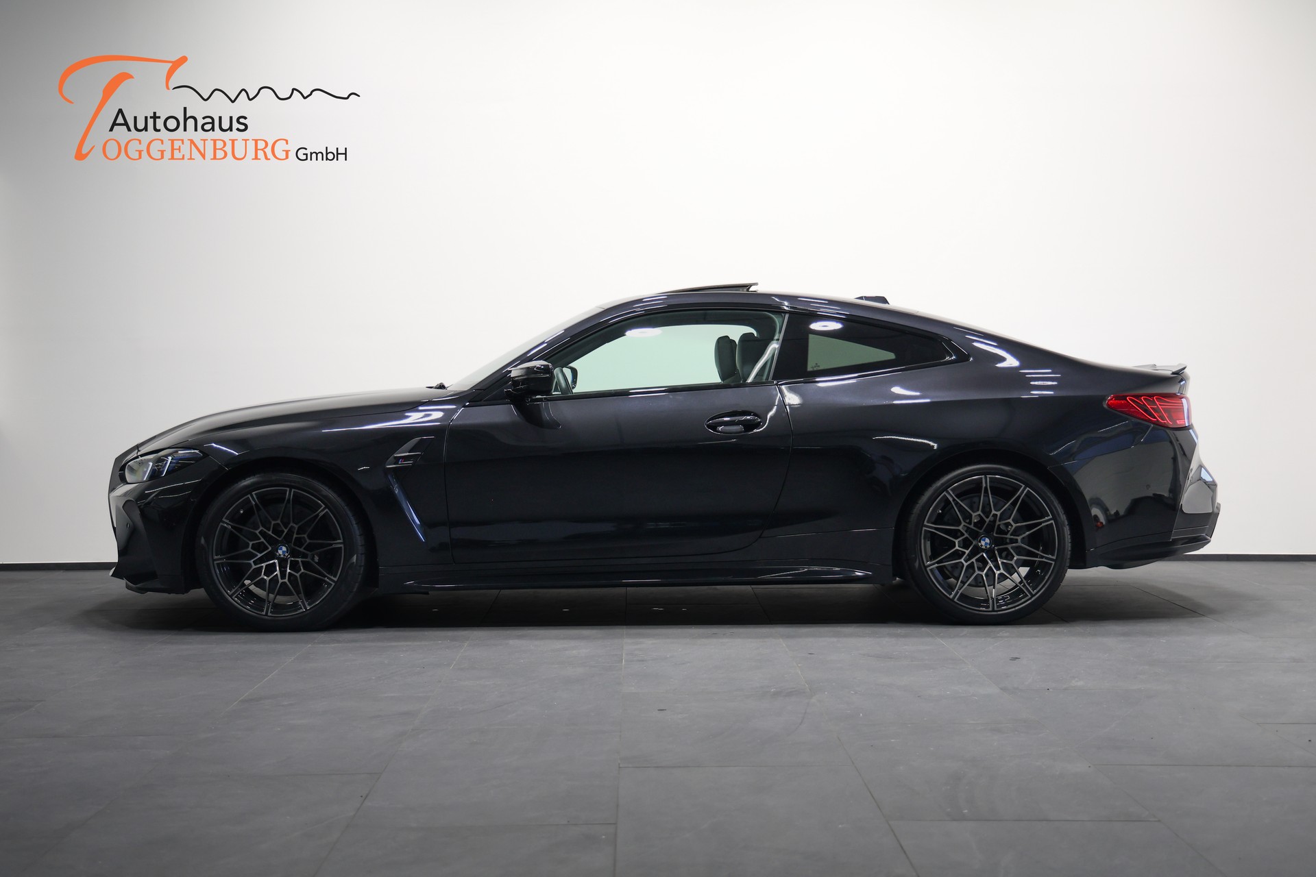 BMW M4 Coupé Competition M xDrive LCI *530 PS*BMW Werksgarantie bis 07.2027*-image-10