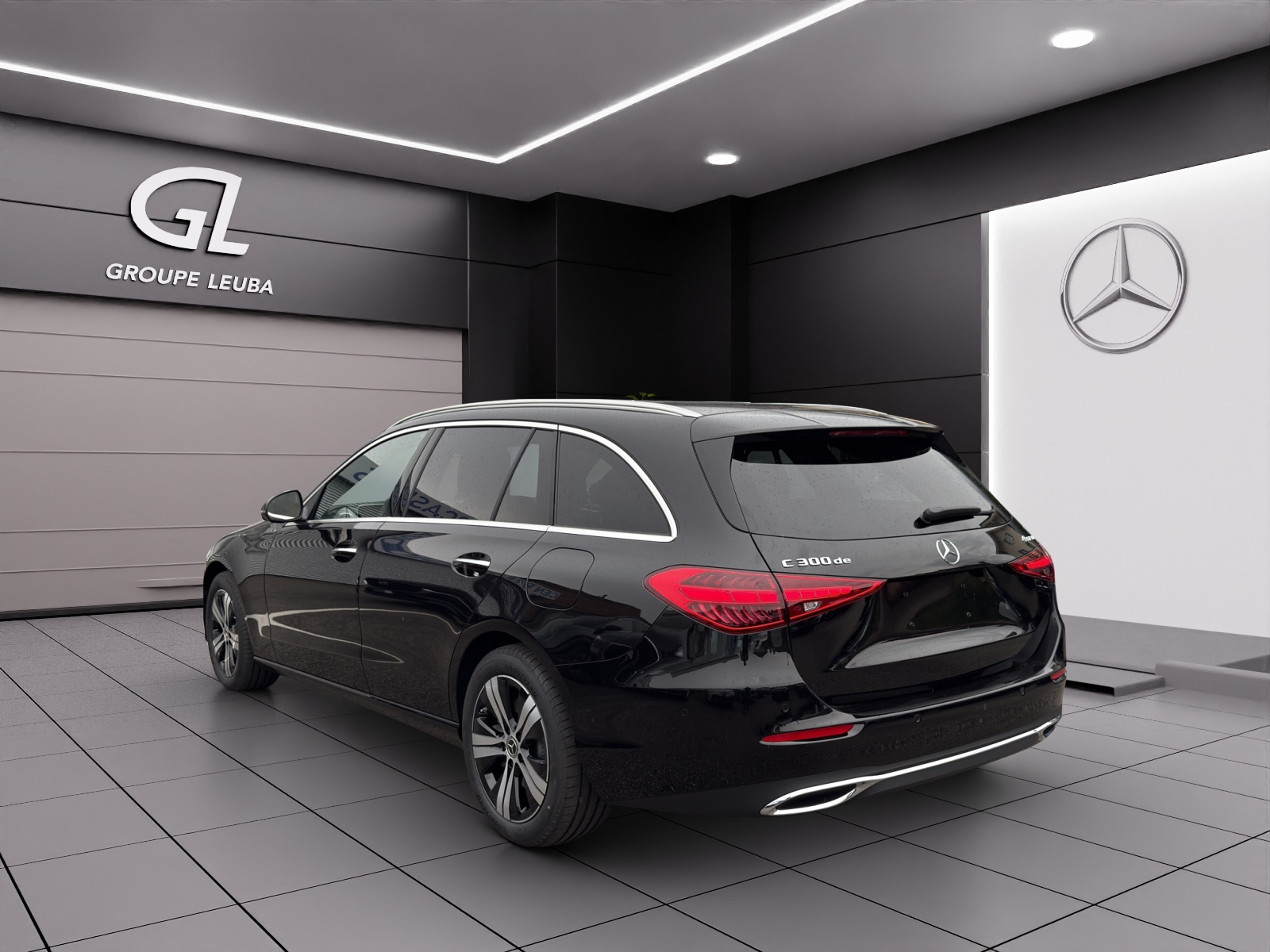 MERCEDES-BENZ C 300 de T EQ Hybrid 4Matic-image-3