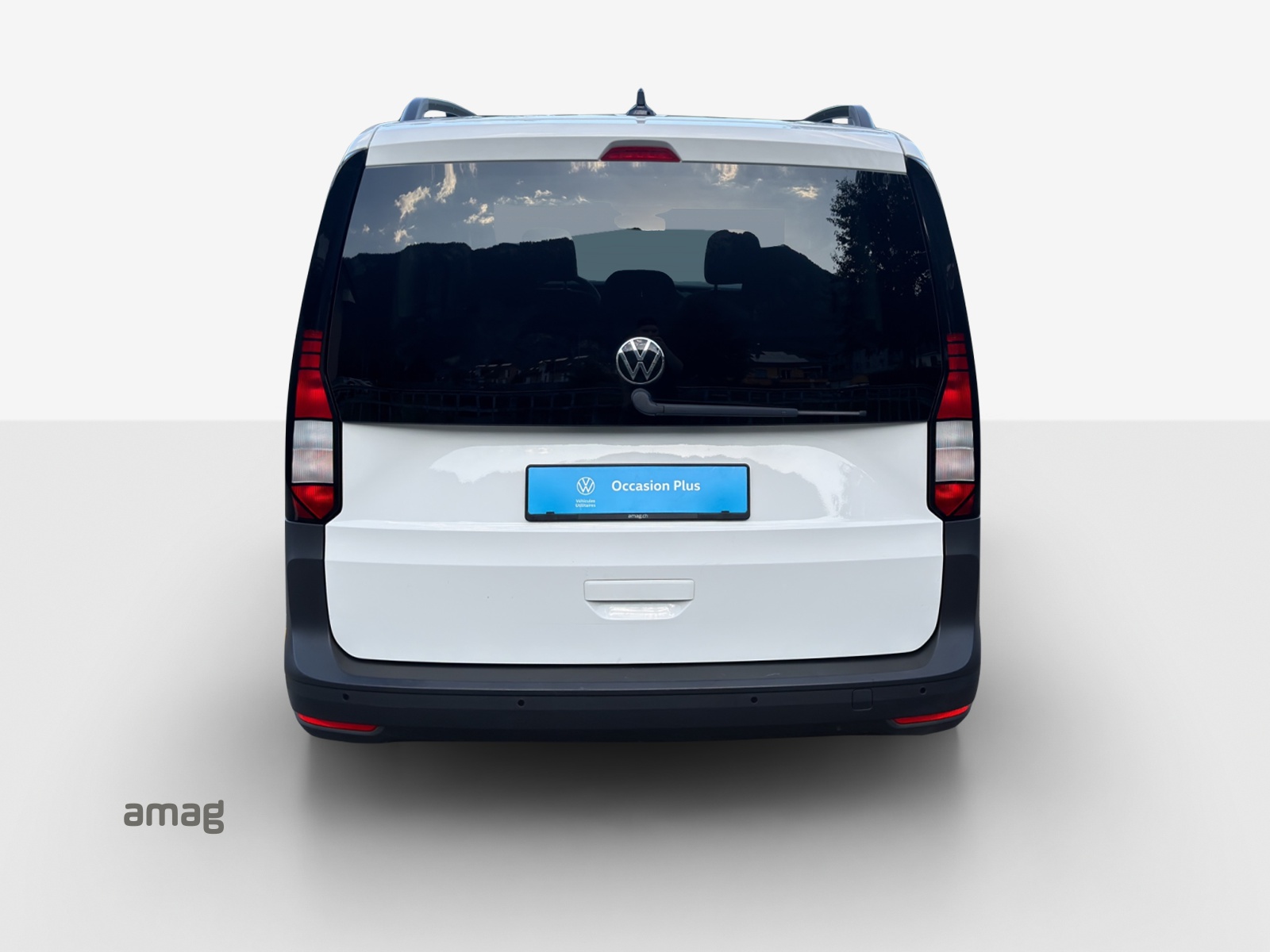 VW Caddy 2.0 TDI-showroom-element-3
