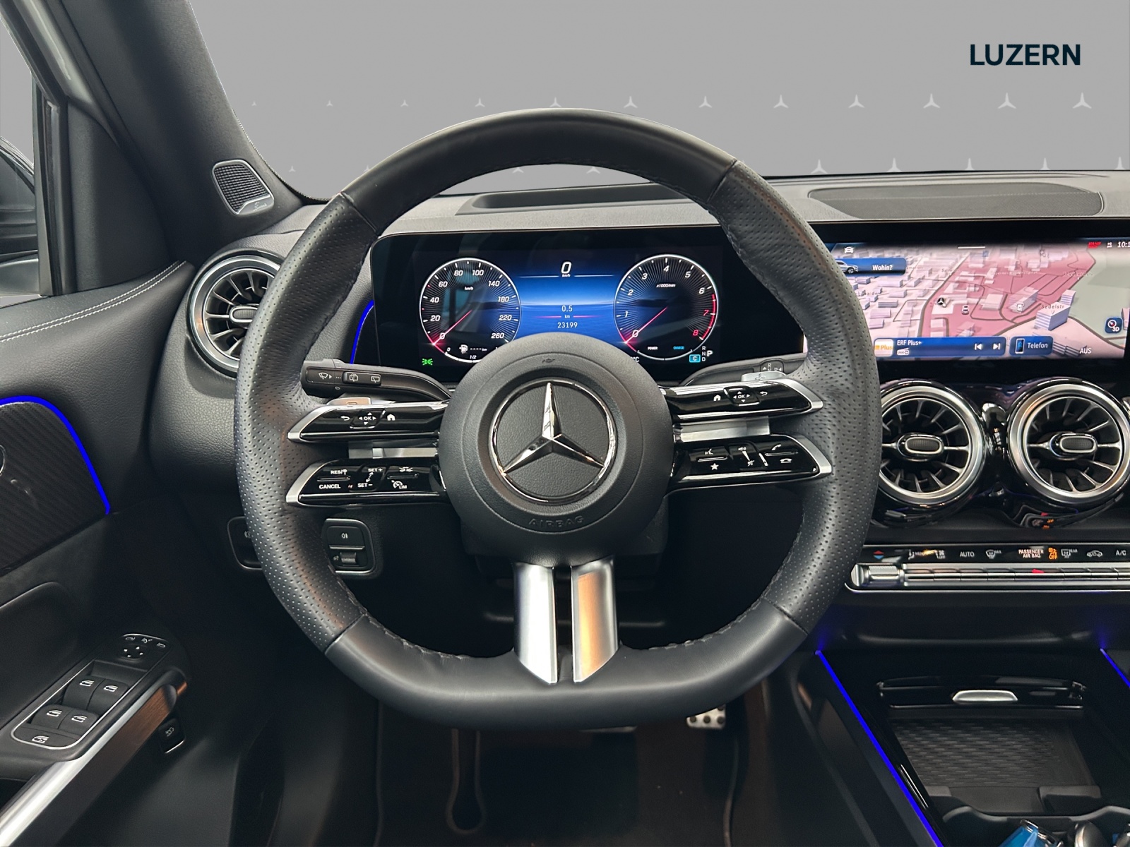MERCEDES-BENZ GLB 250 4Matic 8G-Tronic-image-9